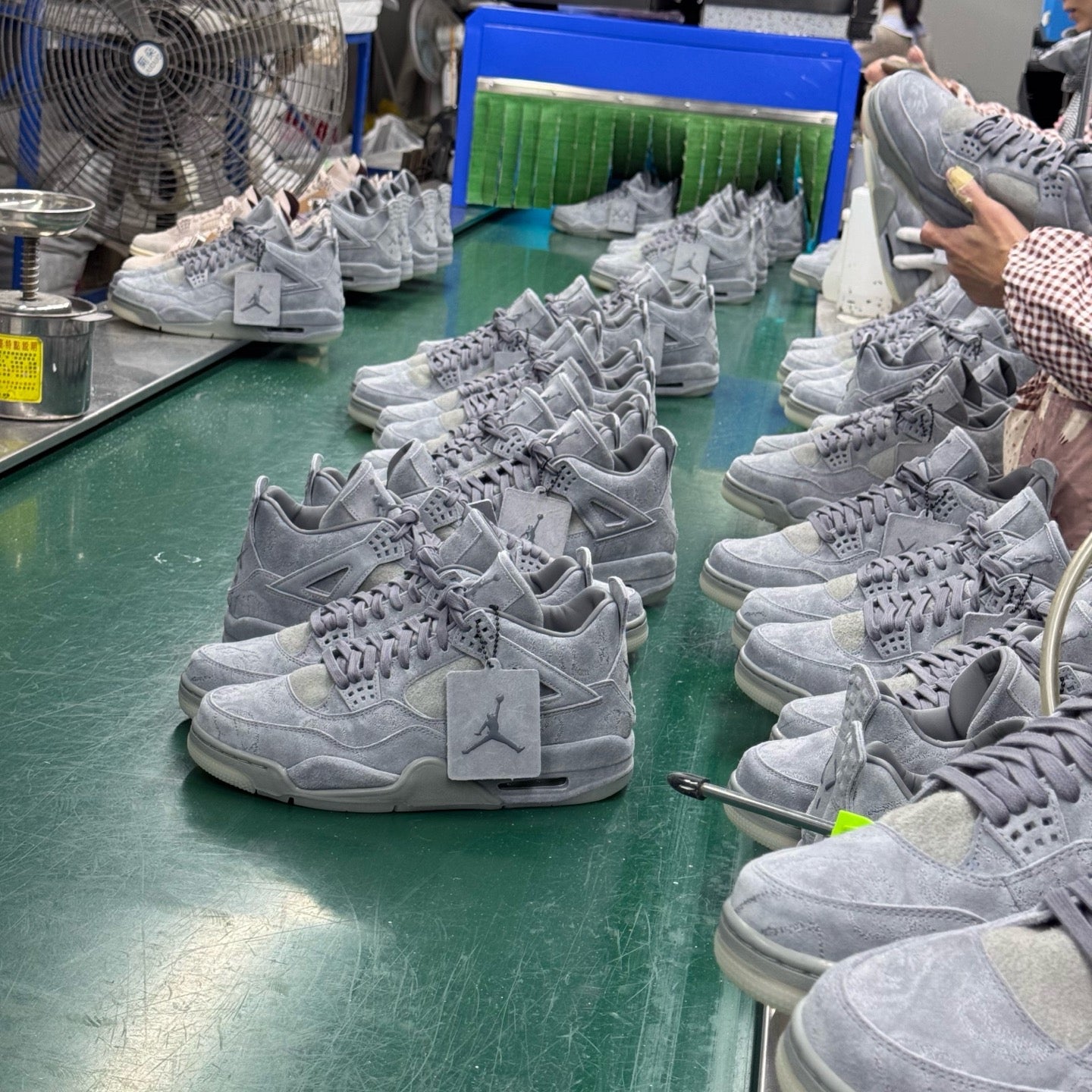 2025 Replica Sneakers Trends & The Ultimate 1:1 Reps Buying Guide For: SneakersNiko.com - Sneakers-Niko