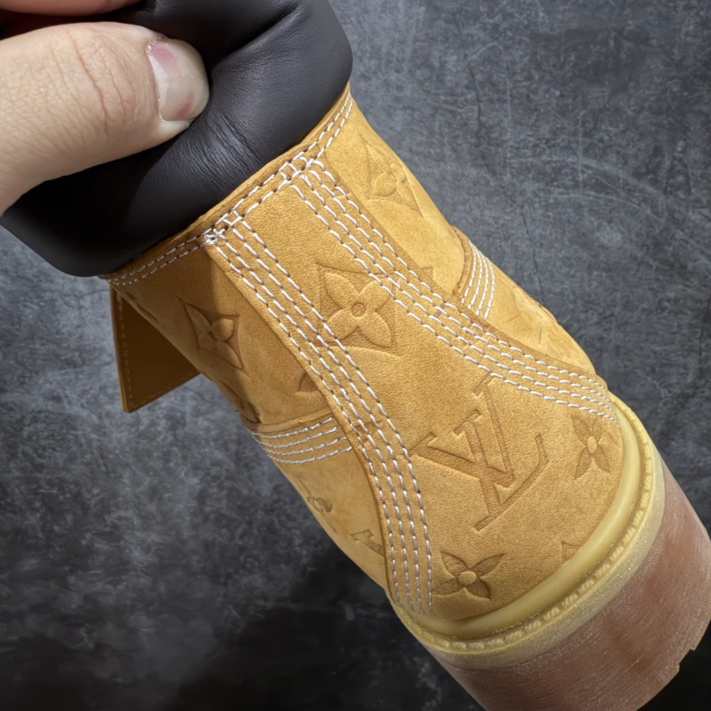 Timberland x LOUIS VUITTON Boots