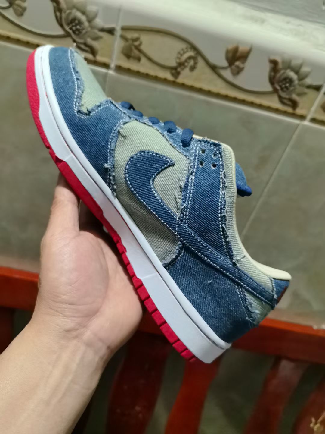 independent batch-Reese Forbes × Nike Dunk SB Denim