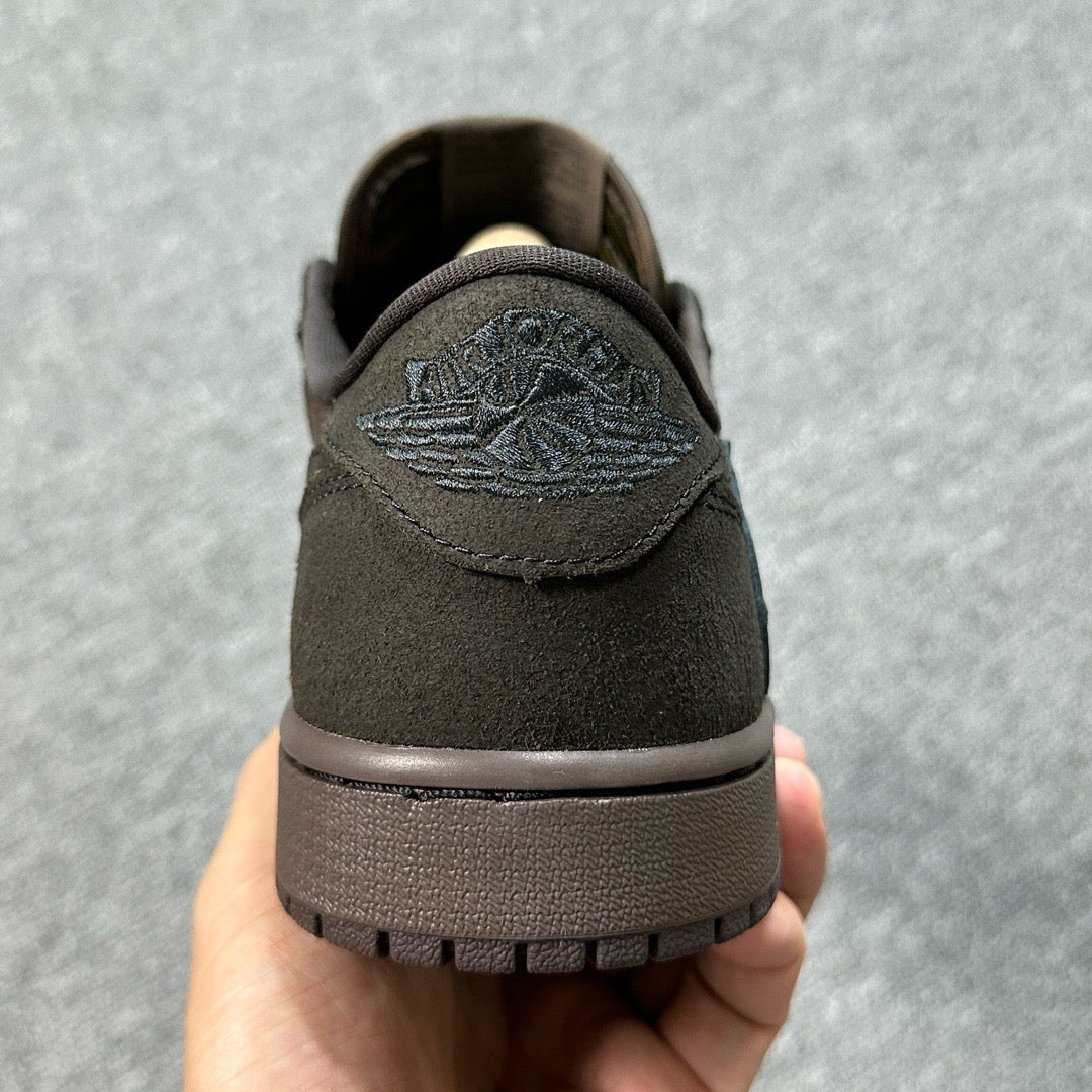LJR Batch-Air Jordan 1 × Travis Scott “Velvet Brown”