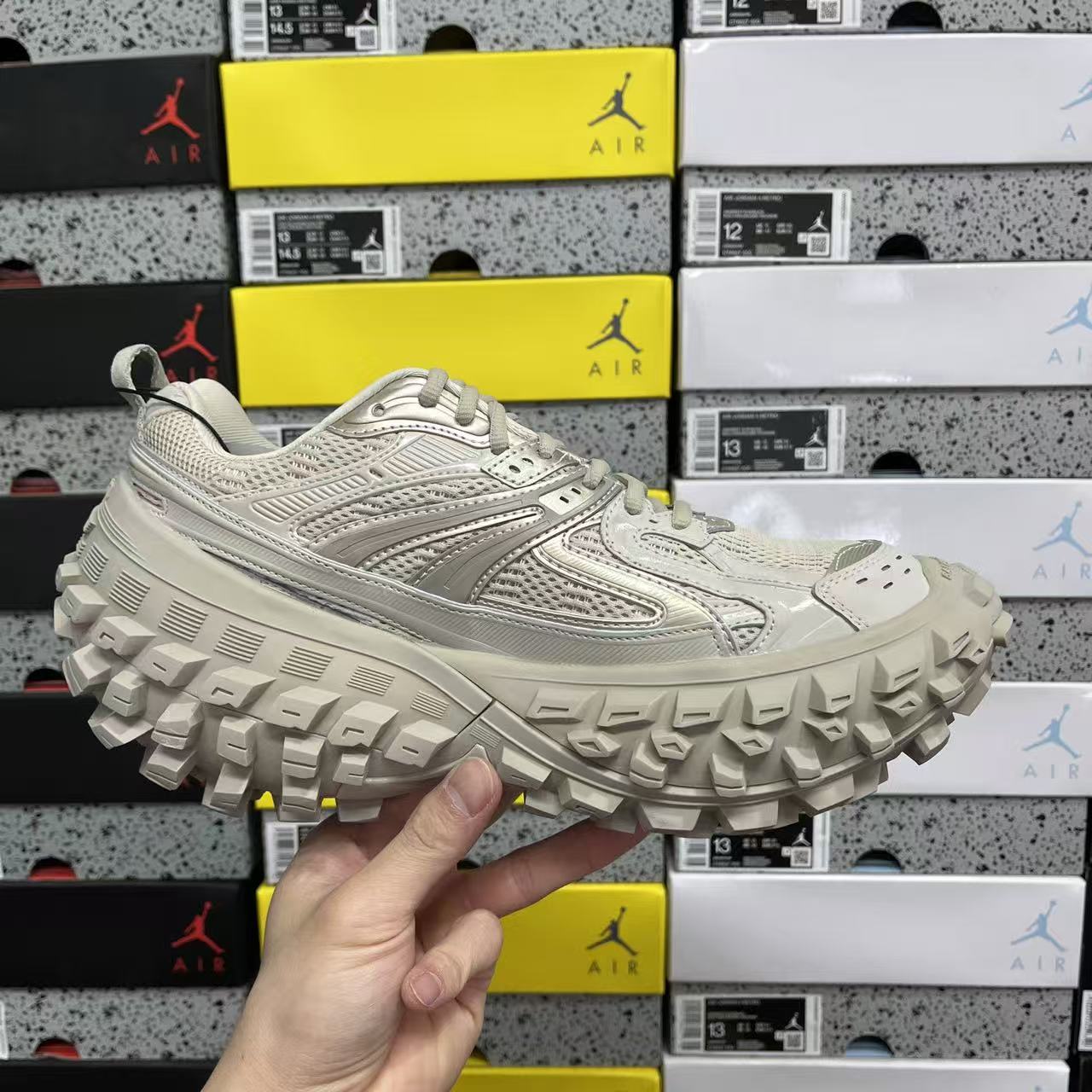 XA Batch-Balenciaga Defender Rubber Platform