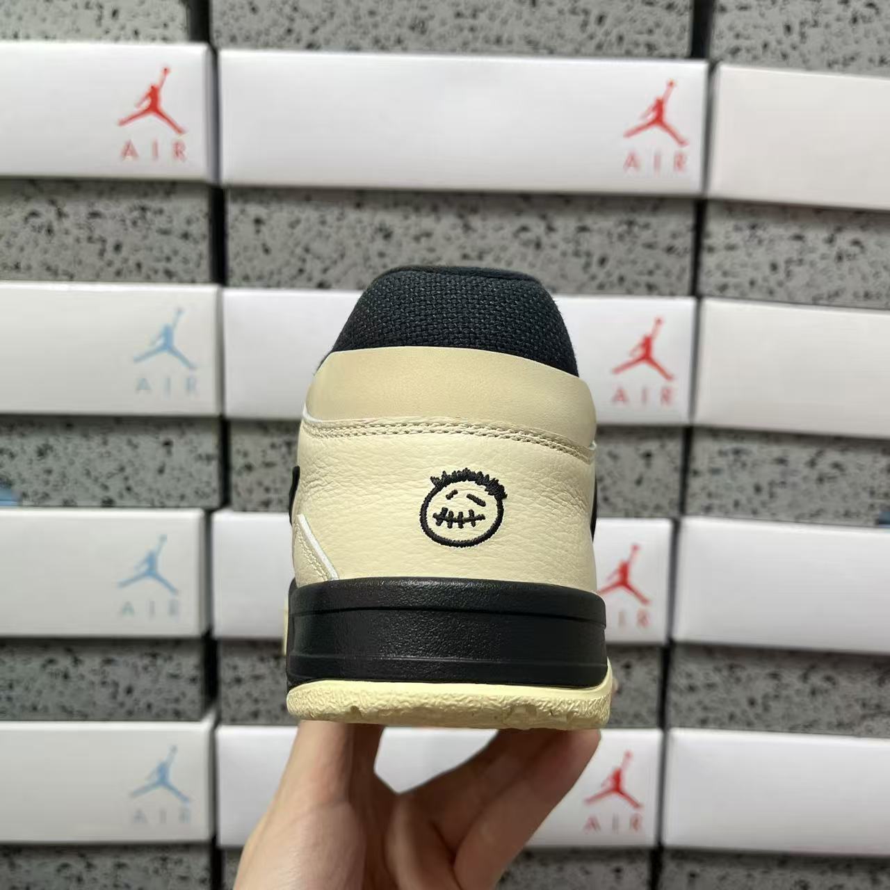 PK Batch-Travis Scott × Jordan Jumpman Jack “Bright Cactus”