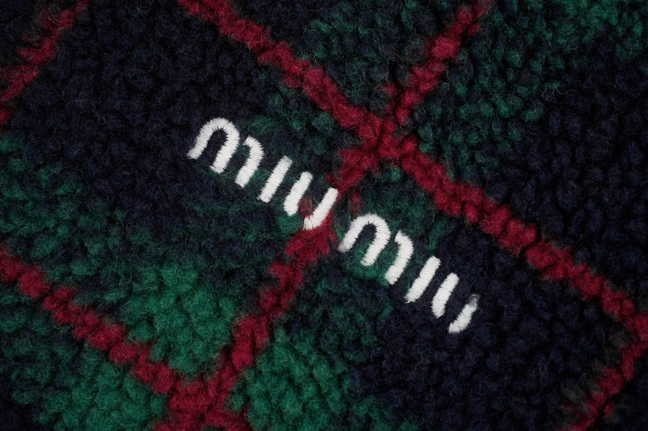 MiuMiu zipper jacket Retail(ZP)VS Batch(大货)