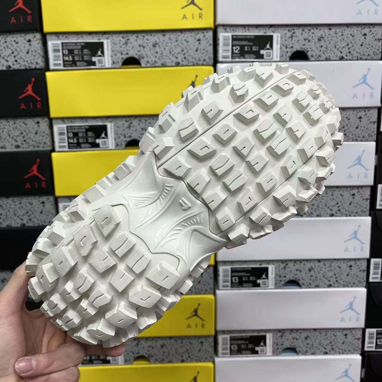 XA Batch-Balenciaga Defender Rubber Platform