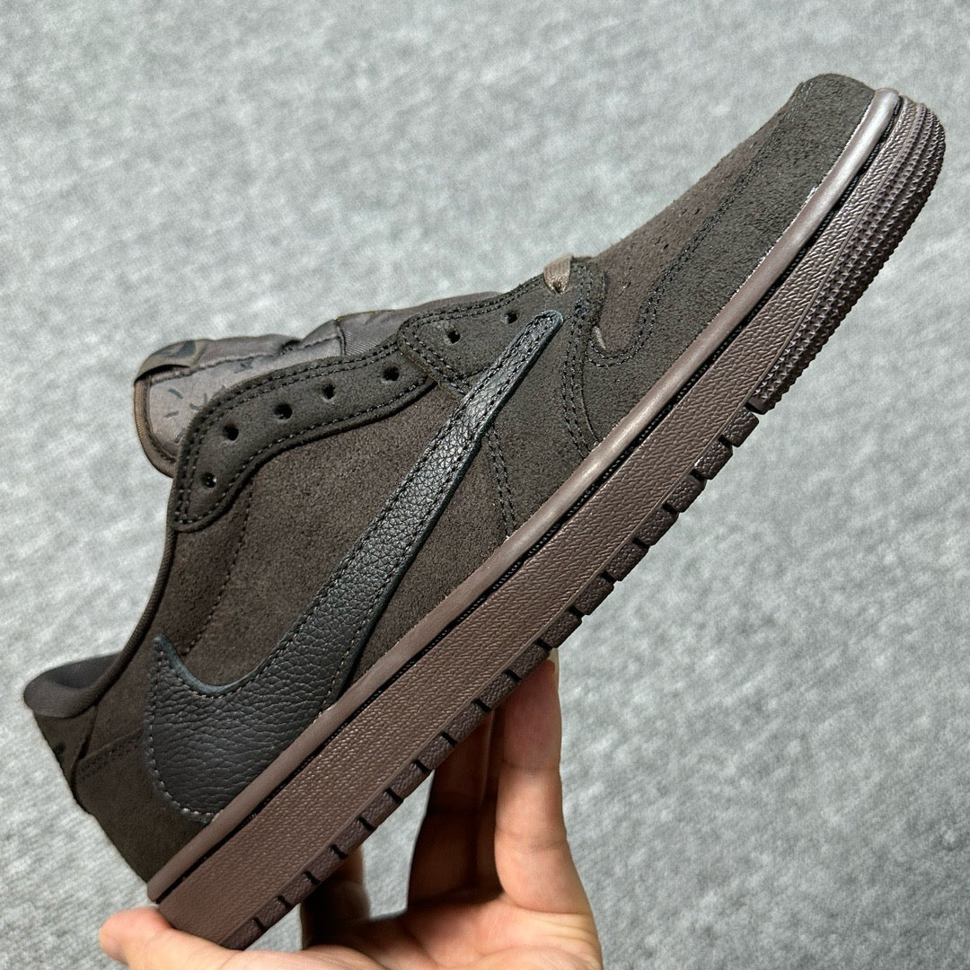 LJR Batch-Air Jordan 1 × Travis Scott “Velvet Brown”