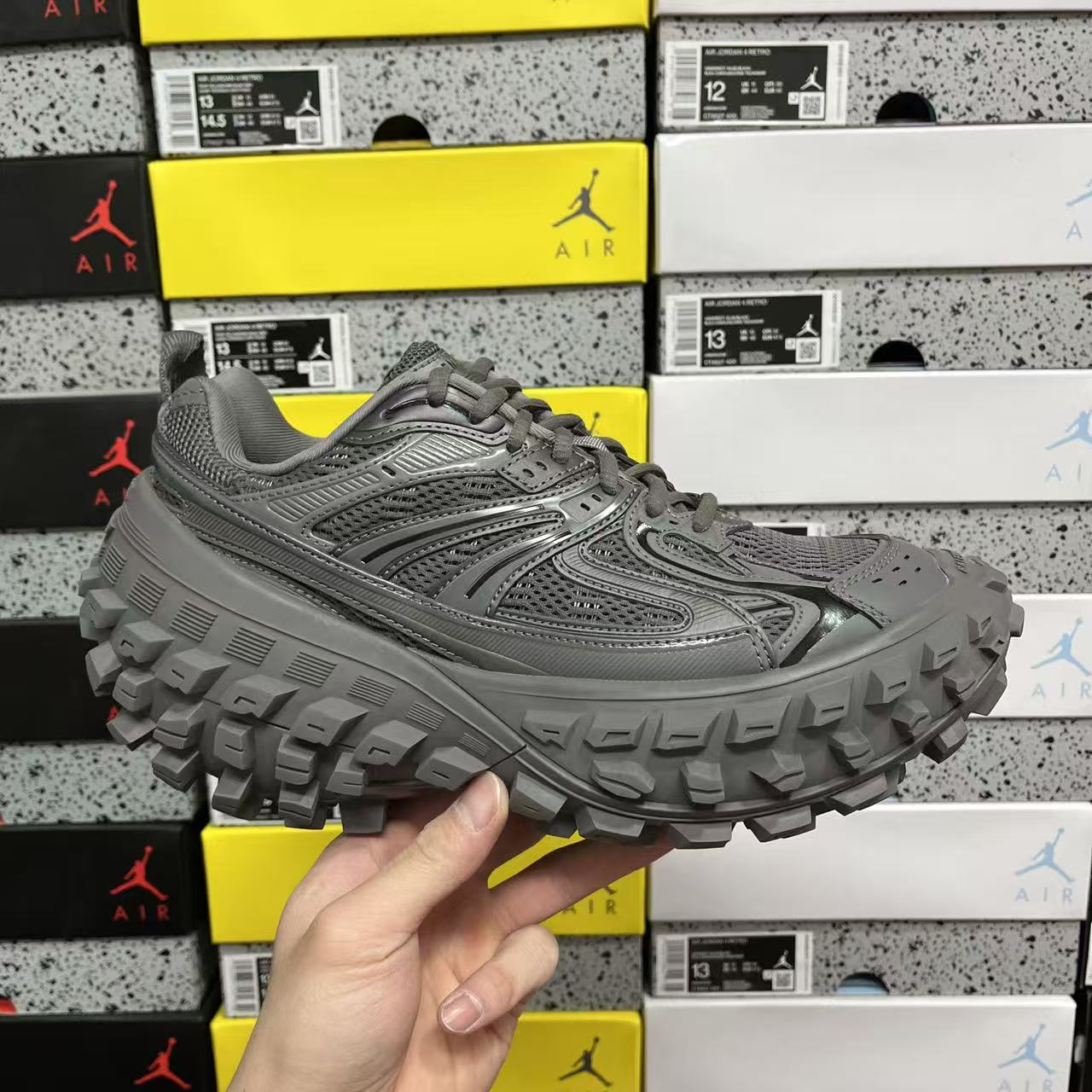 XA Batch-Balenciaga Defender Rubber Platform