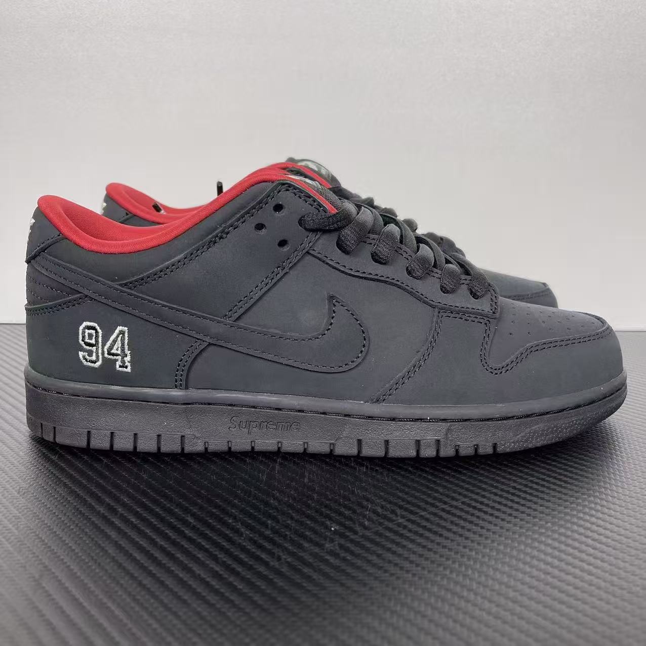 M Batch-Nike Dunk SB × Supreme