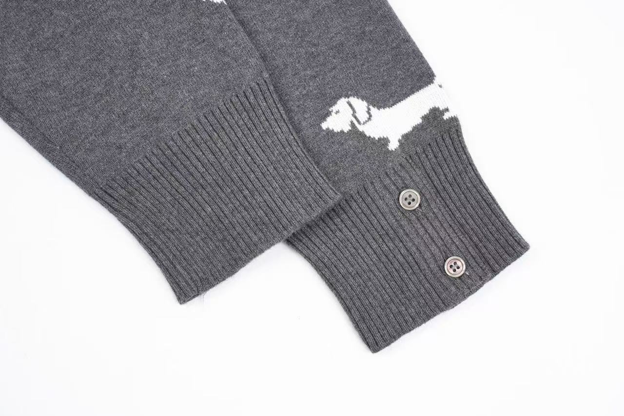 Thom Browne Puppy Cardigan Sweater Retail(ZP)VS Batch(大货)