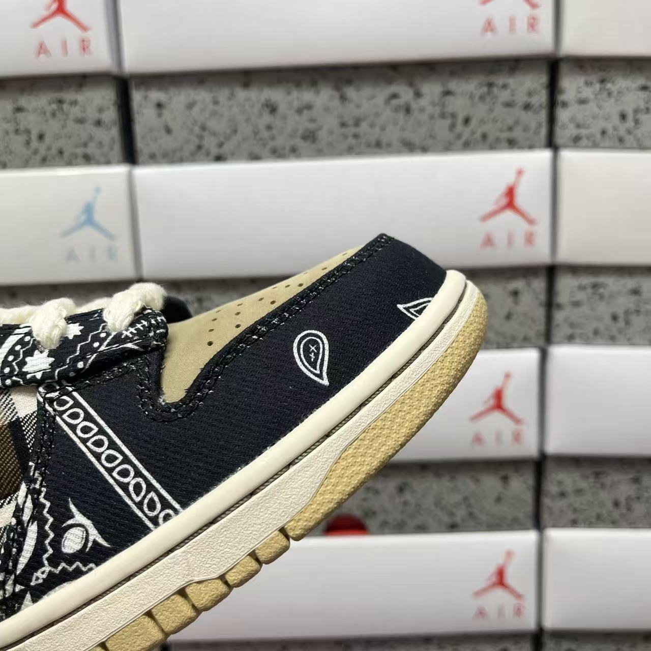 PK Batch-Travis Scott × Dunk SB “Jackboys”