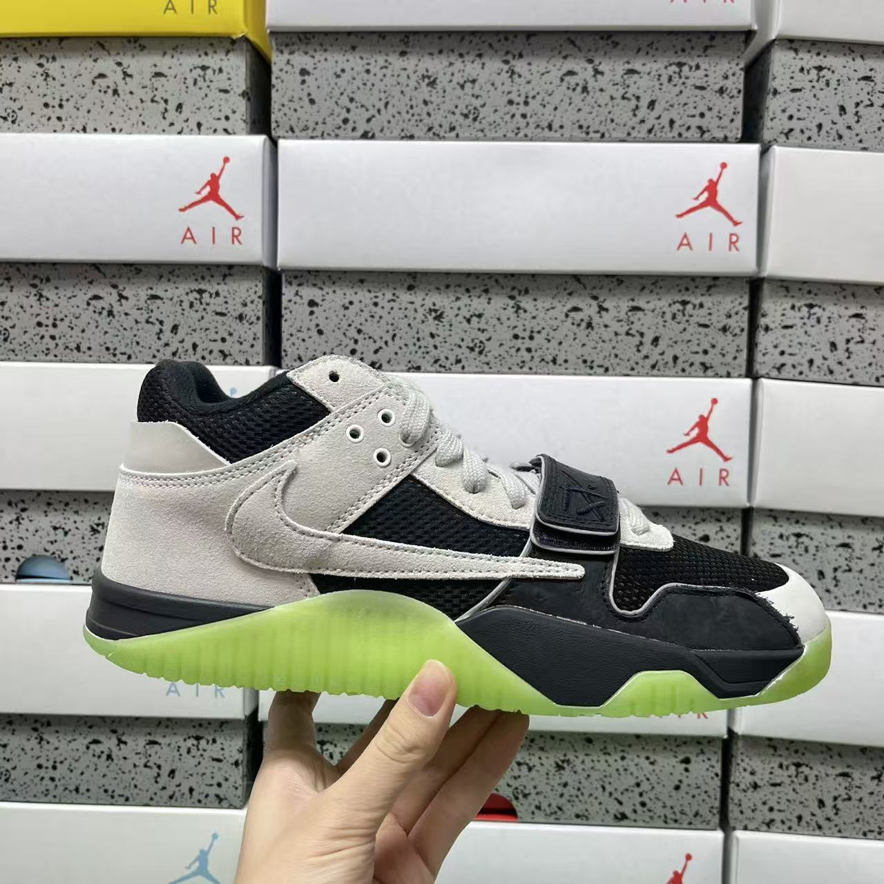 PK Batch-Travis Scott × Chase B × Jordan Jumpman Jack