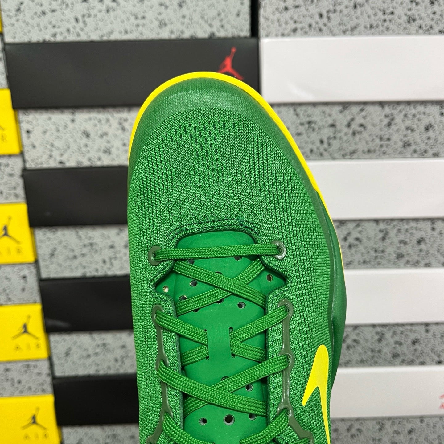 GX Batch-Kobe 8“OREGON DUCKS”