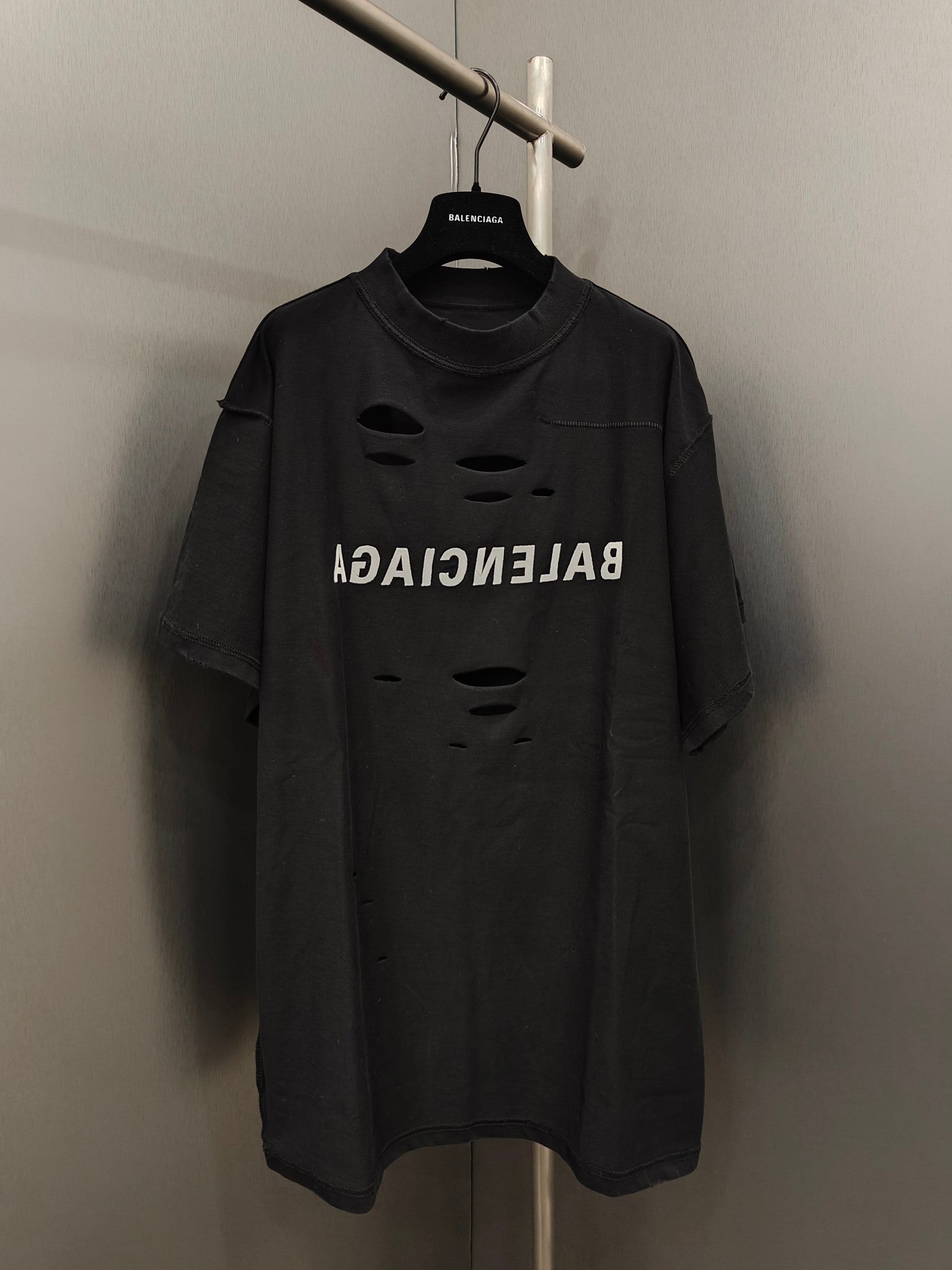Balenciaga T-shirt NO.6