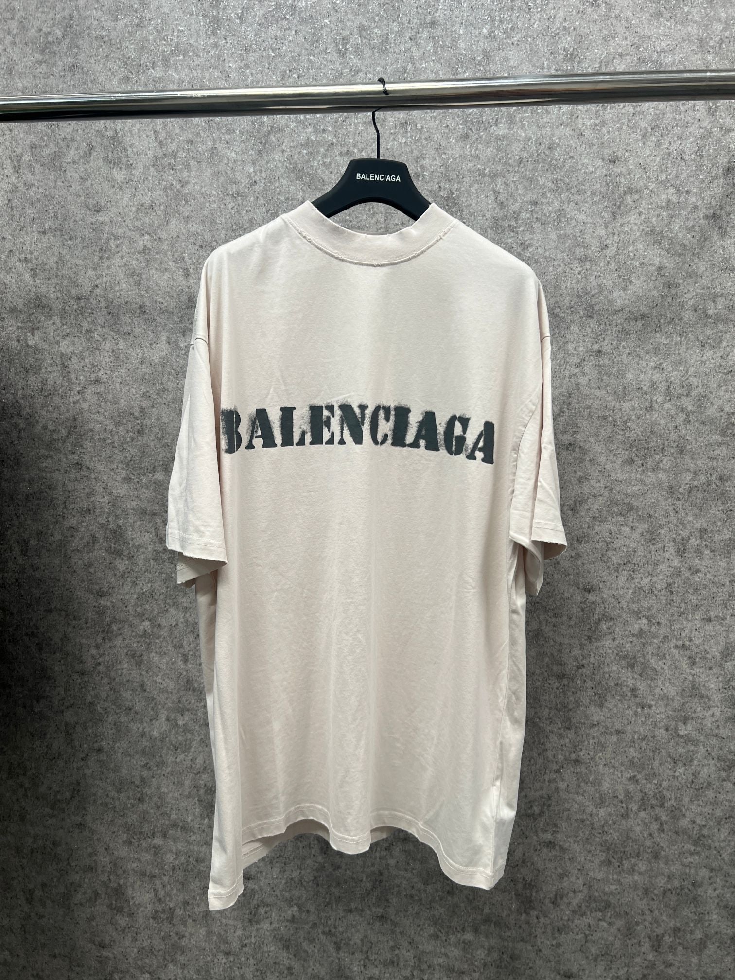 Balenciaga T-shirt NO.6