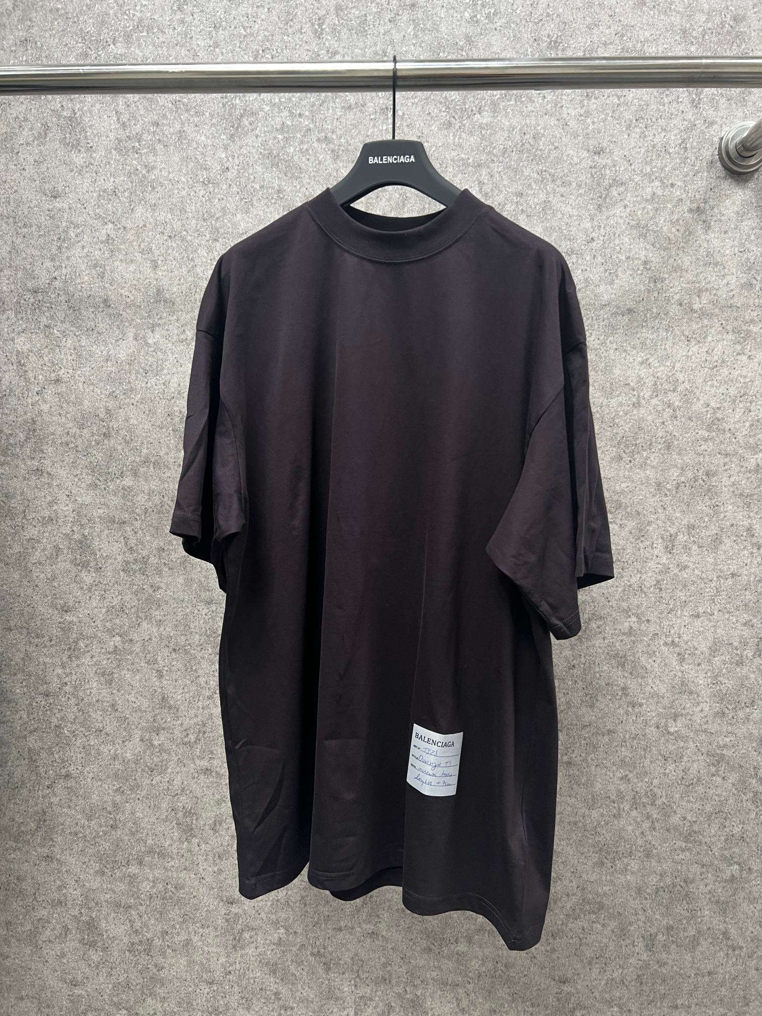 Balenciaga T-shirt NO.6