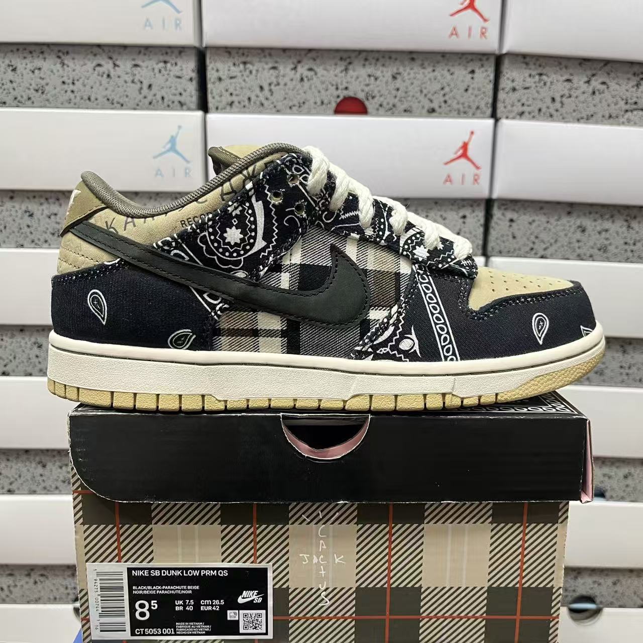 PK Batch-Travis Scott × Dunk SB “Jackboys”