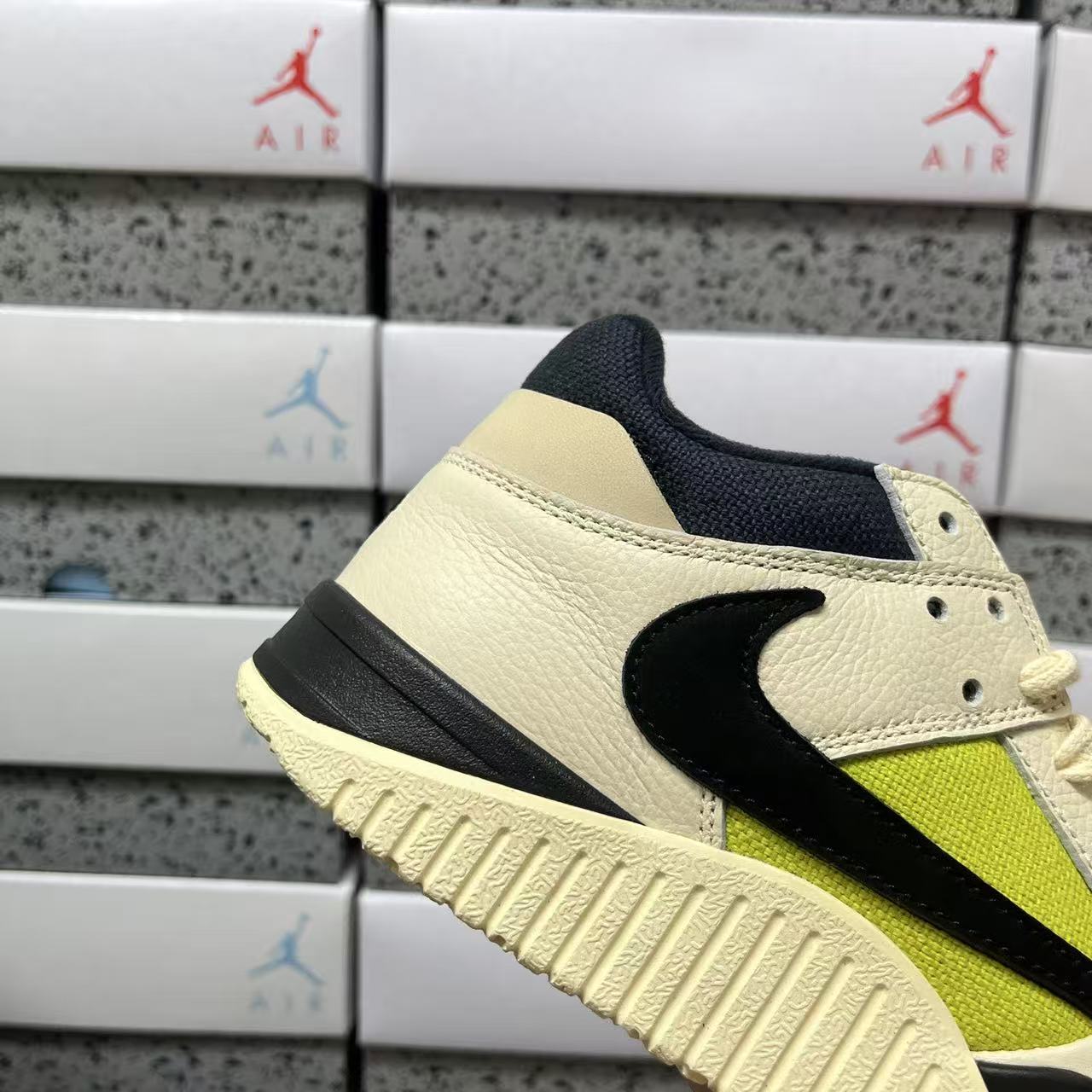 PK Batch-Travis Scott × Jordan Jumpman Jack “Bright Cactus”