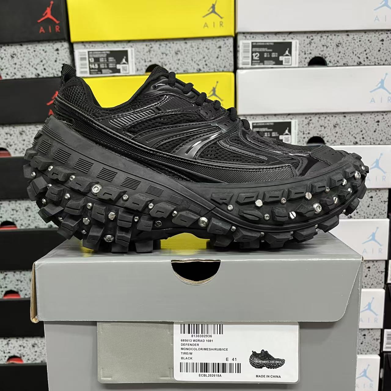 XA Batch-Balenciaga Defender Rubber Platform