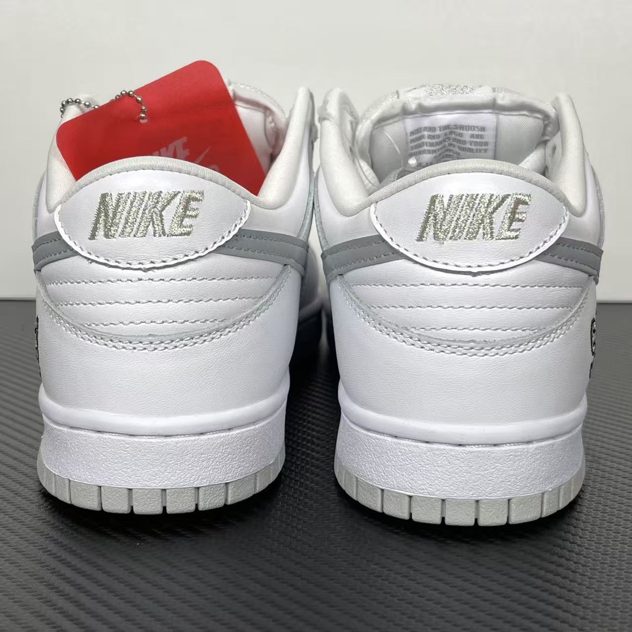 M Batch-Nike Dunk SB × Supreme