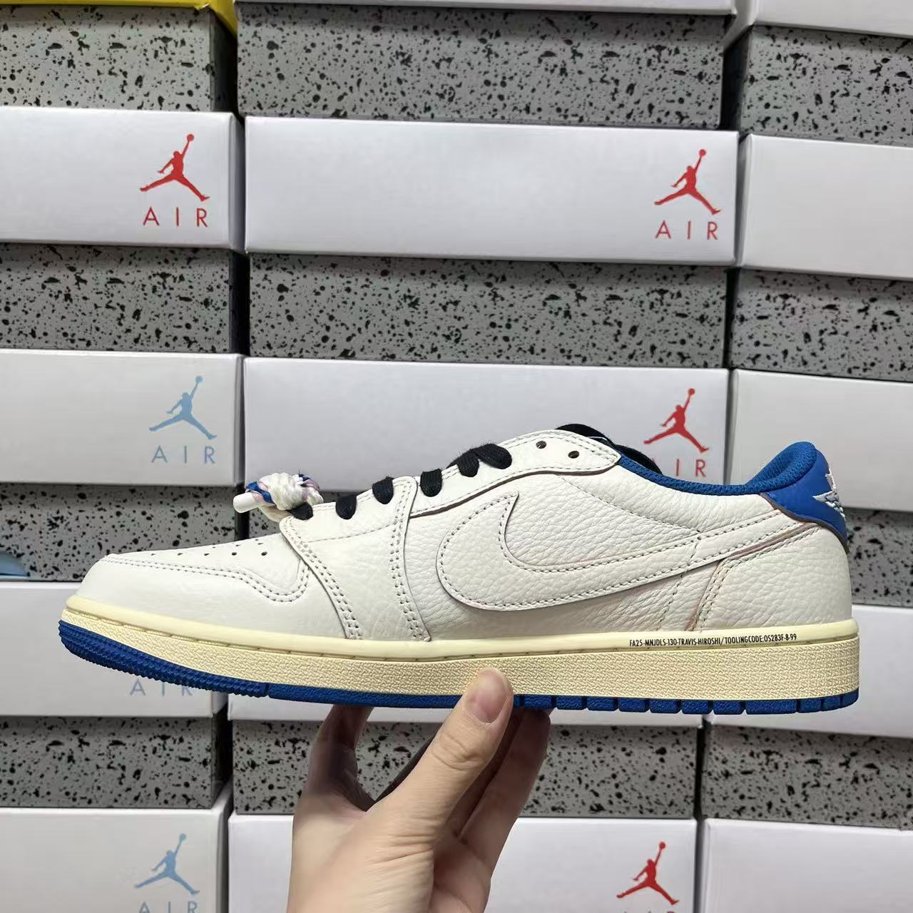 PK Batch-Travis Scott Air Jordan 1 “ Fragments” 2.0