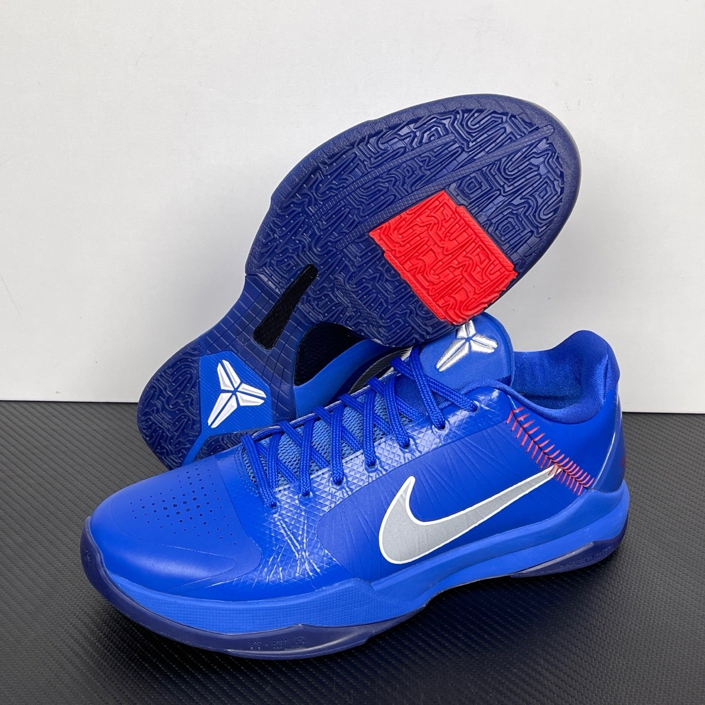 GX Batch-Kobe 5 Protro “Dodgers”