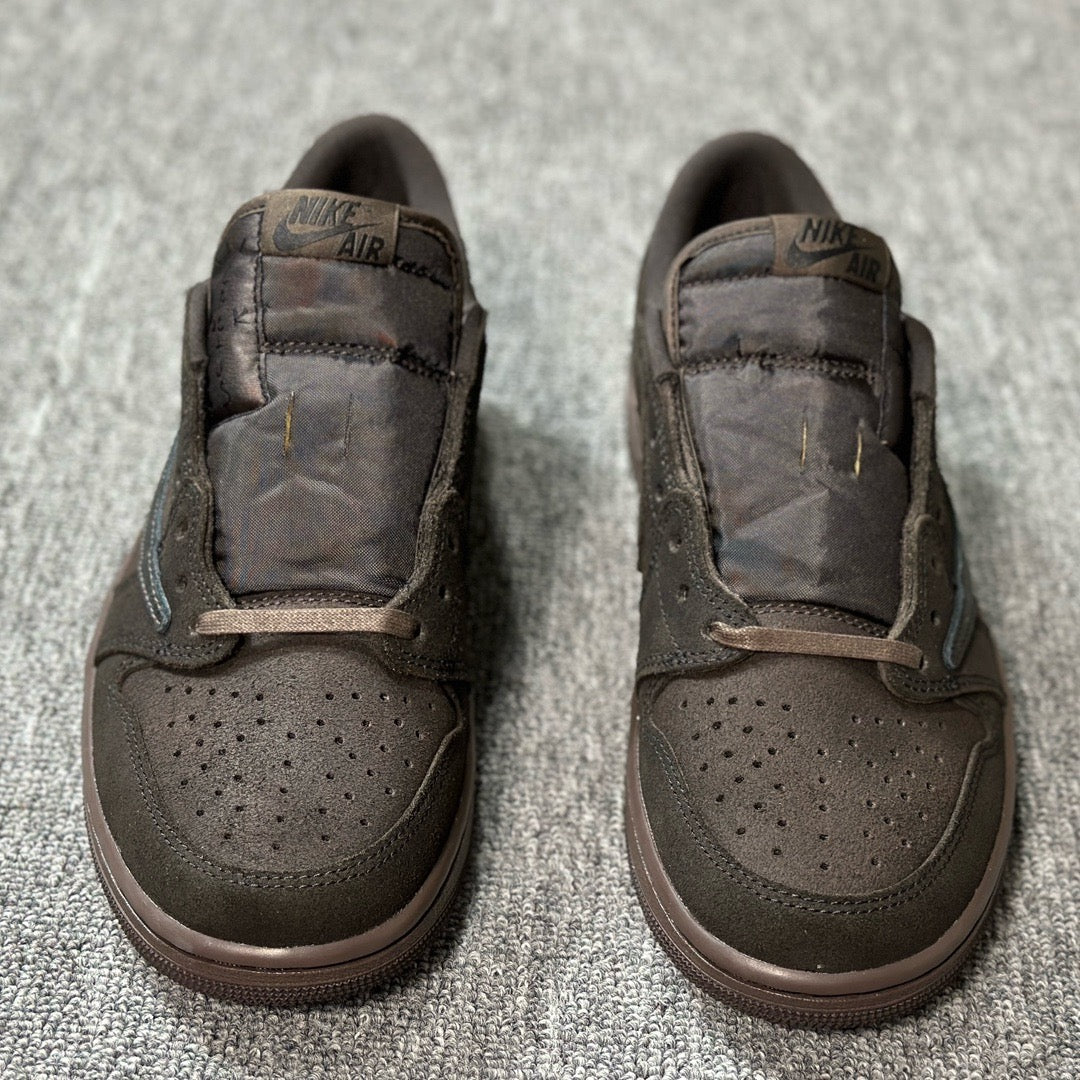 LJR Batch-Air Jordan 1 × Travis Scott “Velvet Brown”