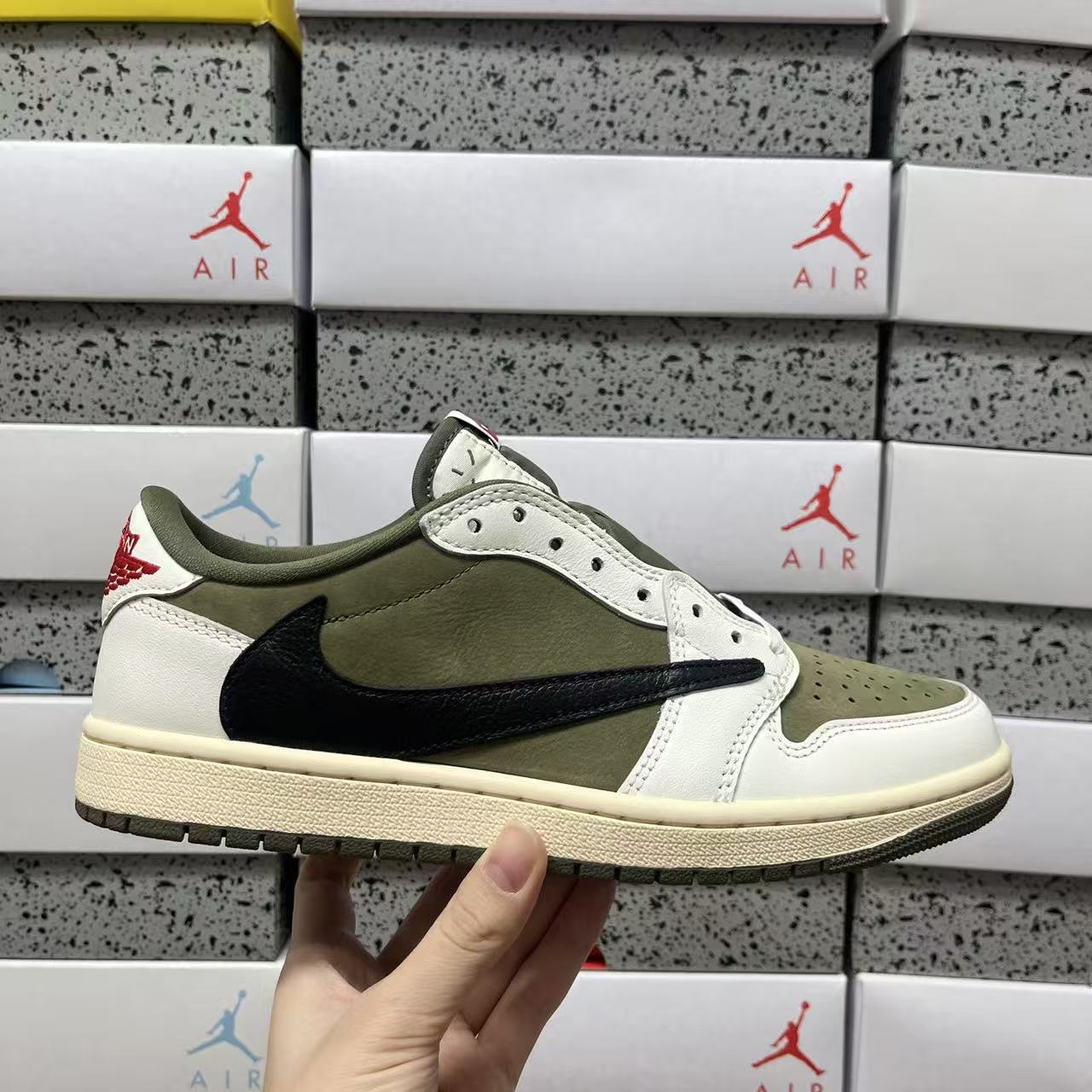 PK Batch-Air Jordan 1 × Travis Scott “Medium green”