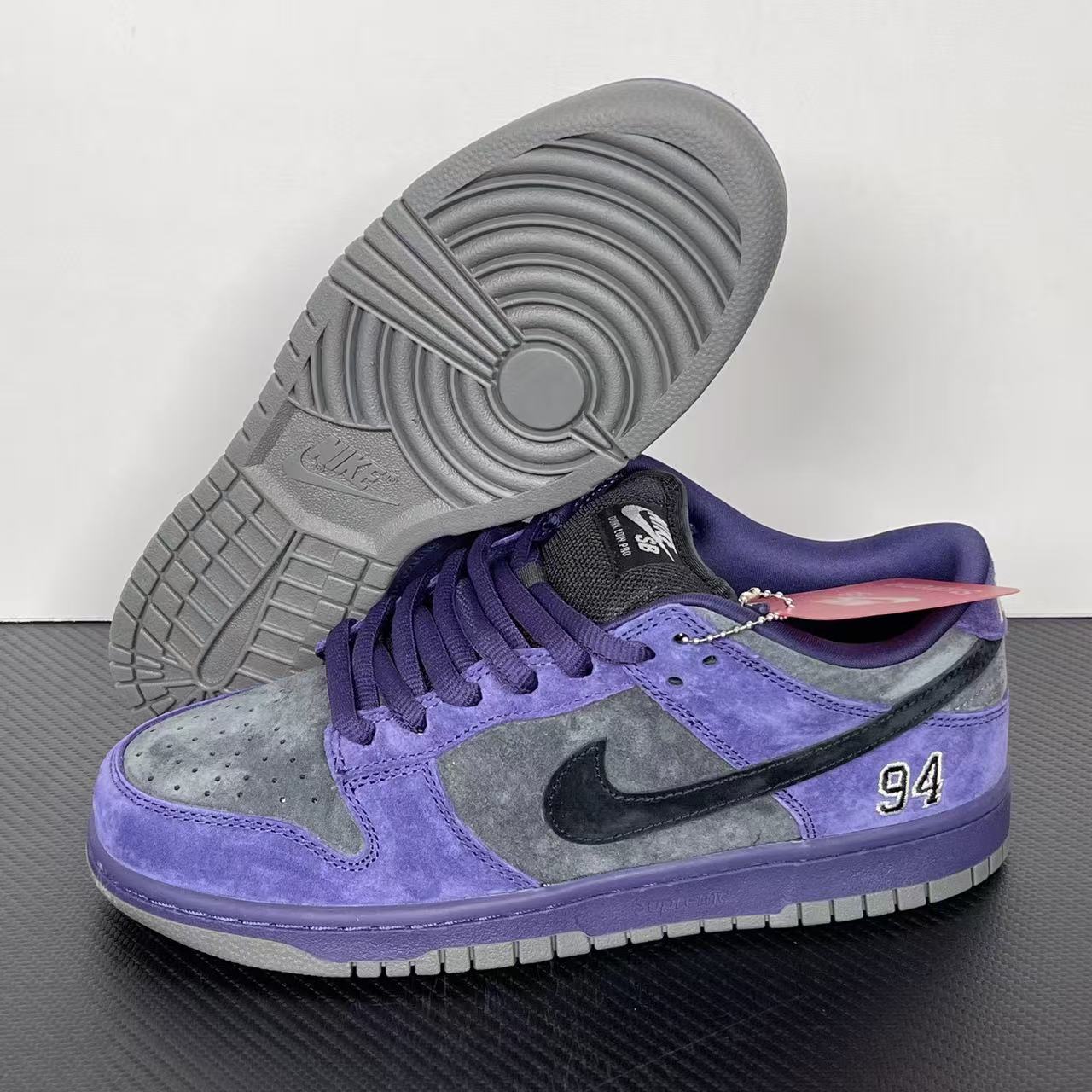 M Batch-Nike Dunk SB × Supreme