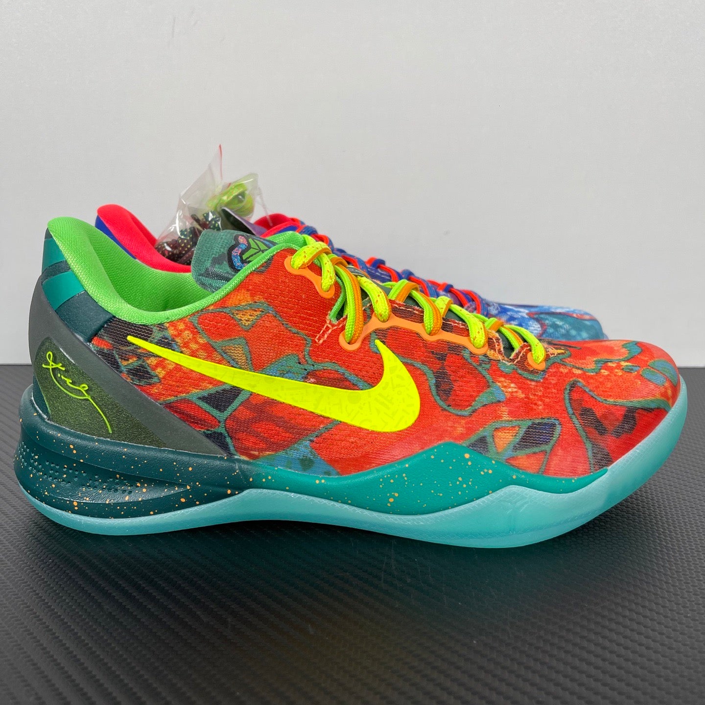 GX Batch-Kobe 8 Protro “What The Kobe”