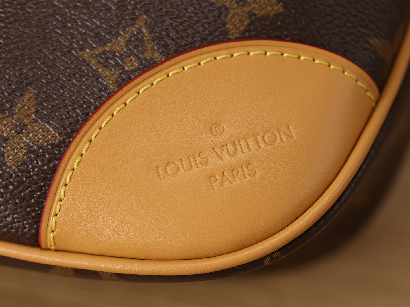 LV Yellow horns Shoulder bag