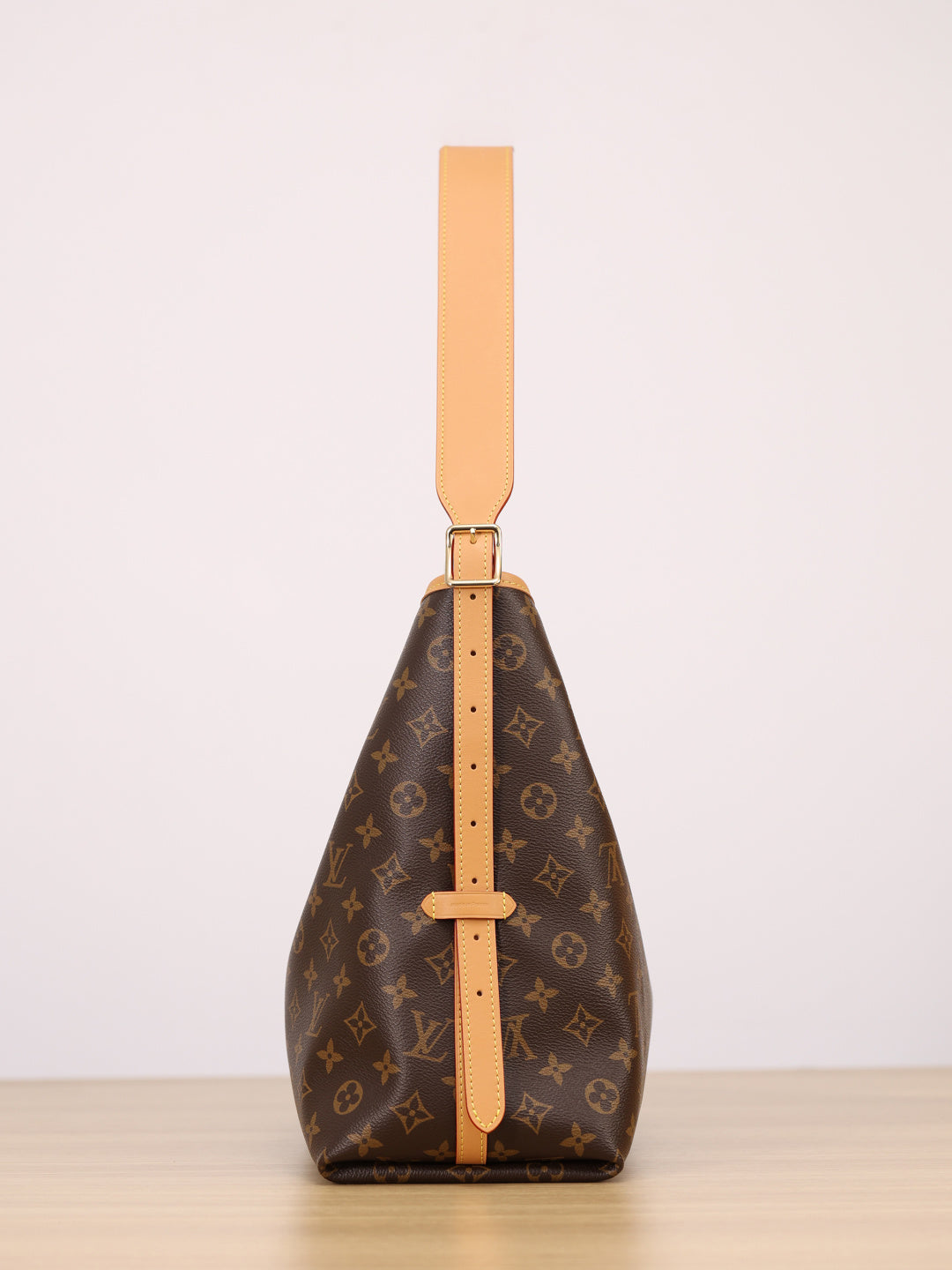 LV Carryall Tote bag