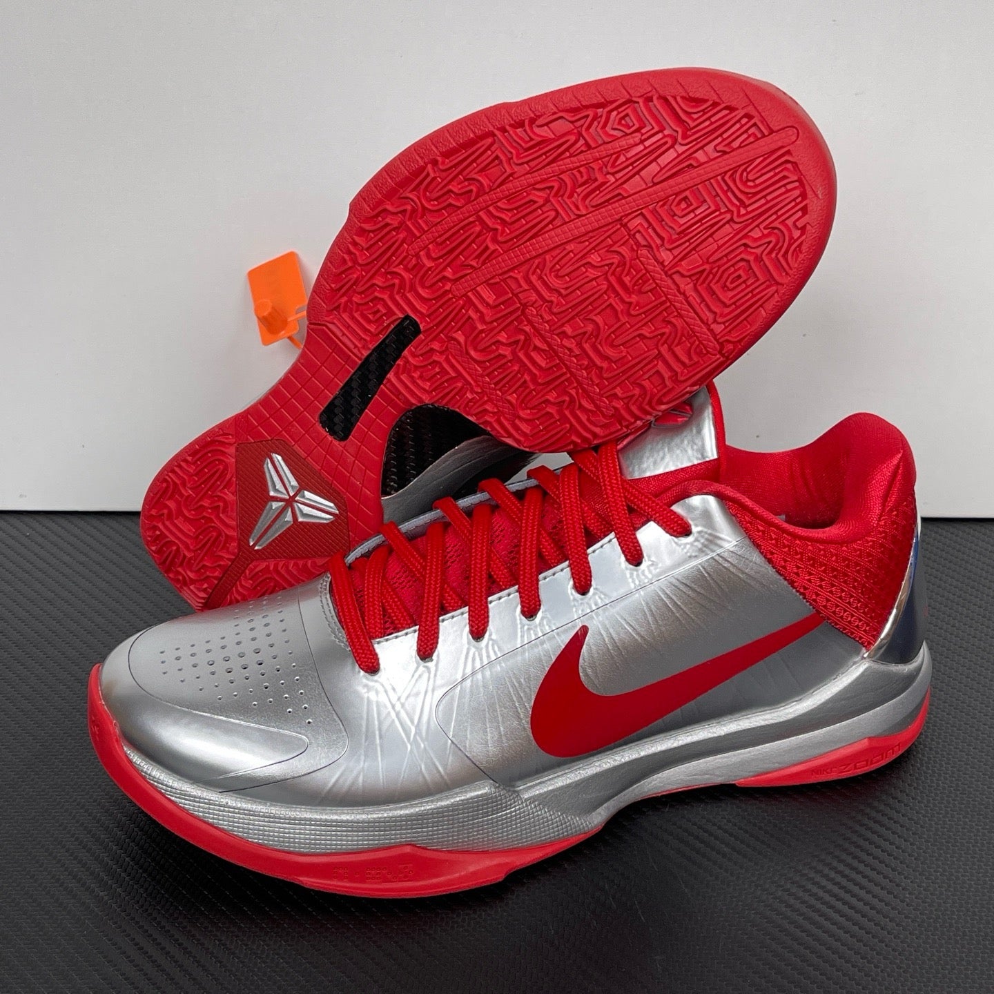 Star Batch-Caitlin Clark × Kobe 5 Zoom Protro