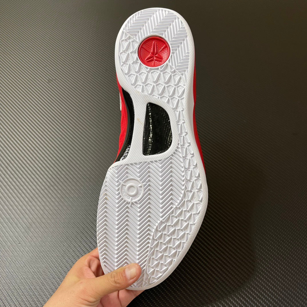 GX Batch-Kobe 8 Protro “University Red”