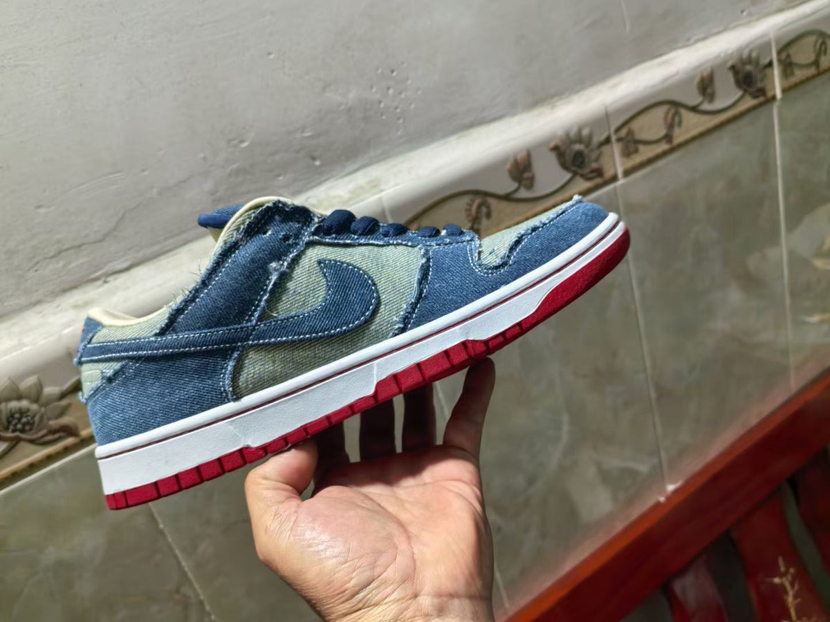 independent batch-Reese Forbes × Nike Dunk SB Denim