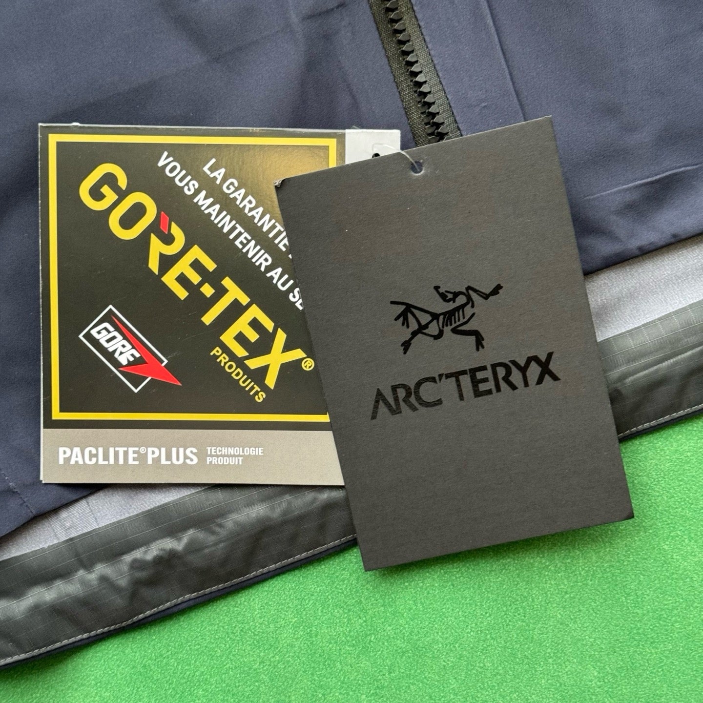 Arc'teryx × SongZan BETA AR Jacket