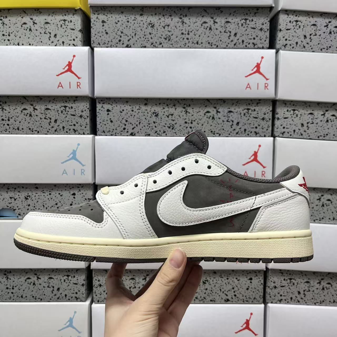 PK Batch-Air Jordan 1 × Travis Scott “ Reverse Mocha”