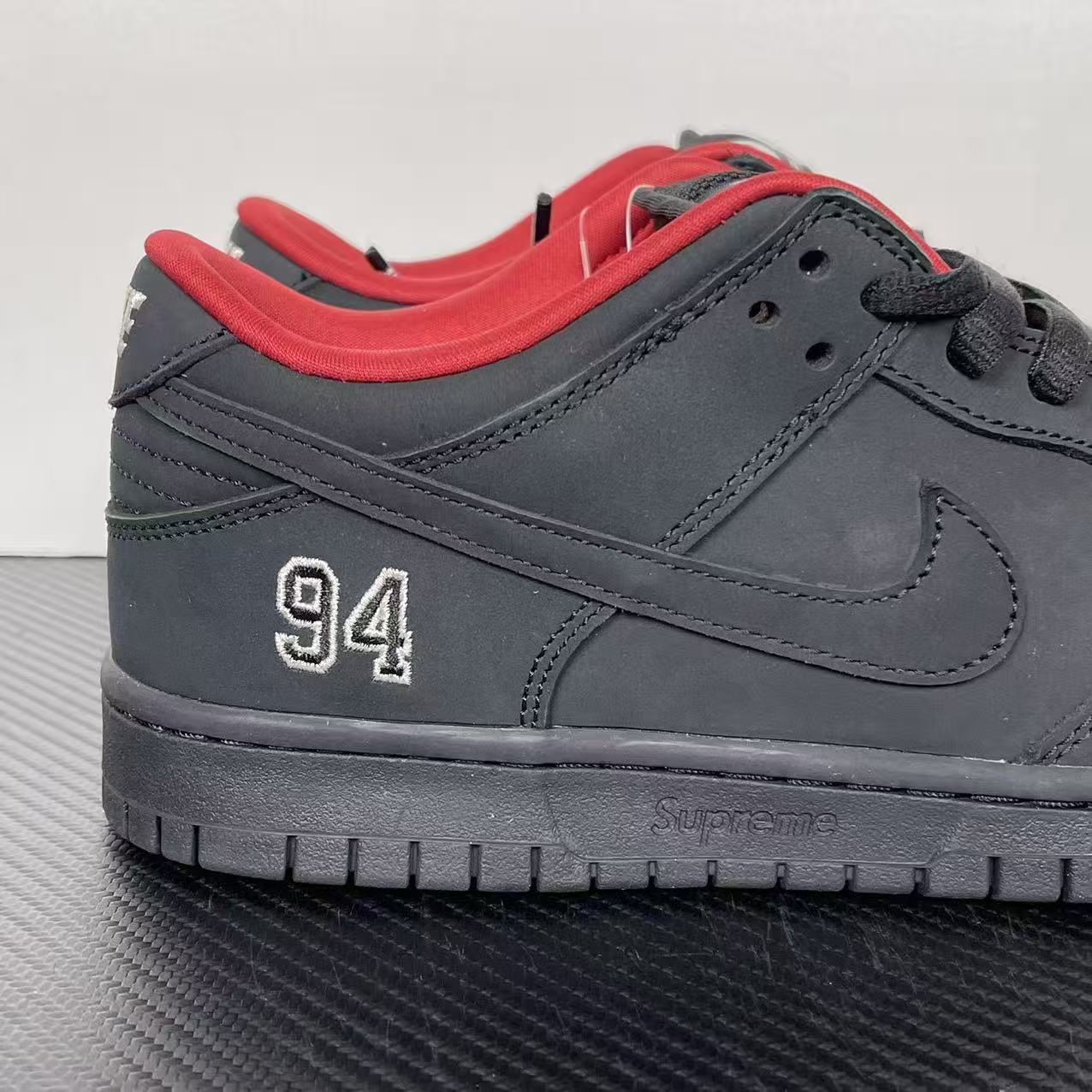 M Batch-Nike Dunk SB × Supreme