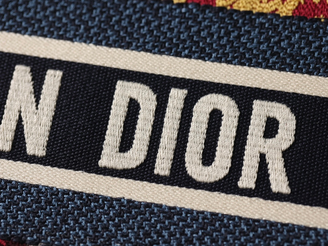 Dior BookTote Tote bag(Medium Size)