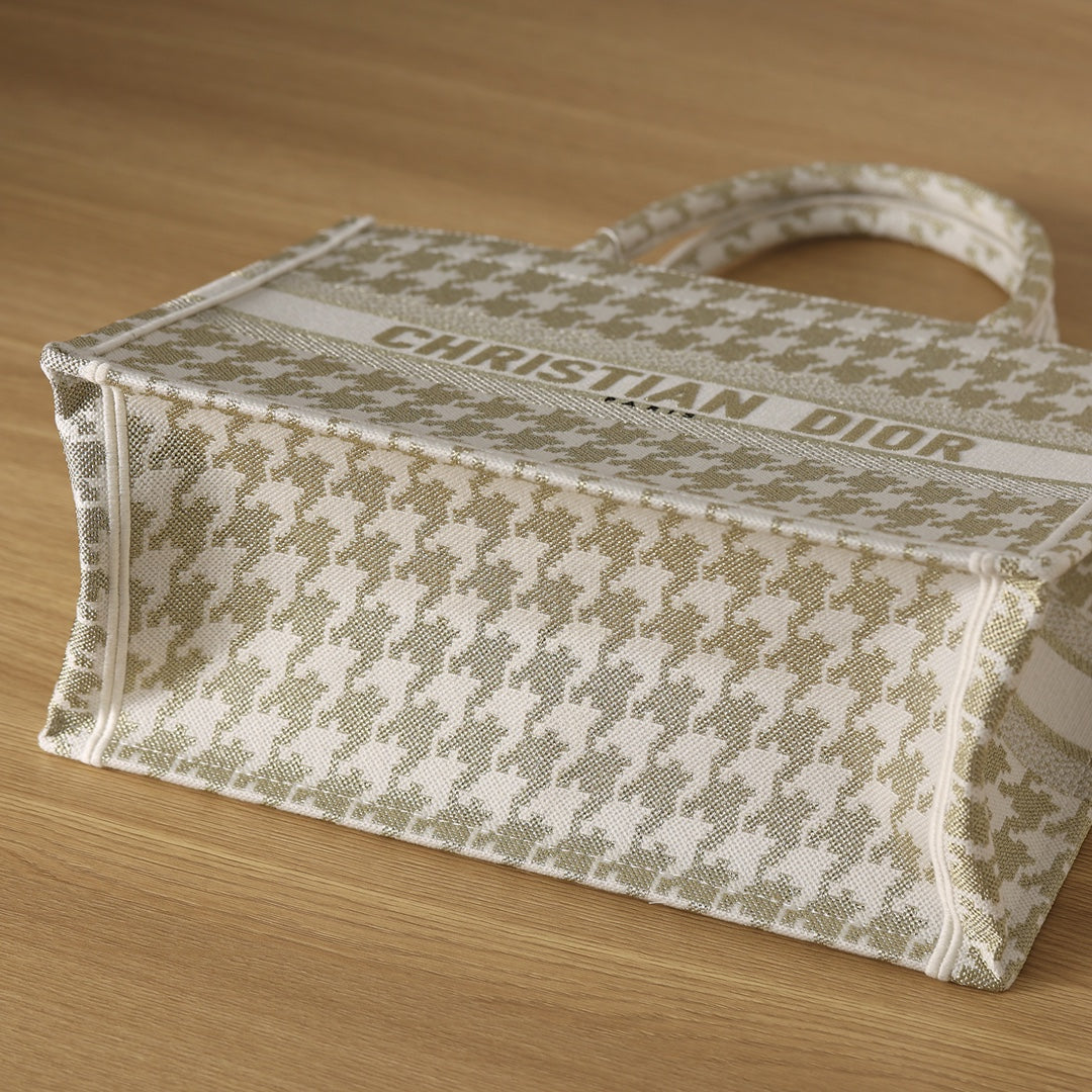 Dior BookTote Tote bag(Medium Size)