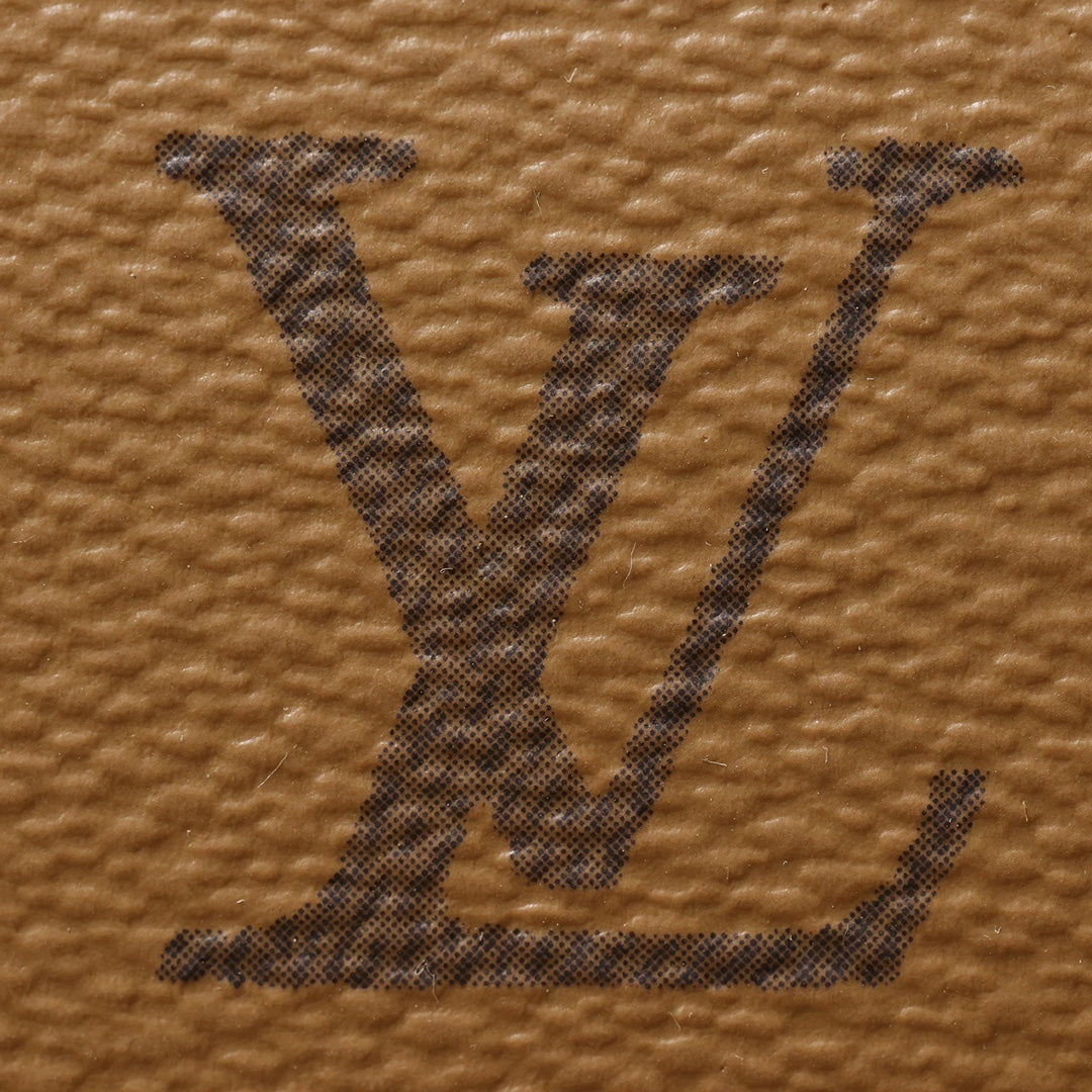 LV Pochette Metis Messenger bag