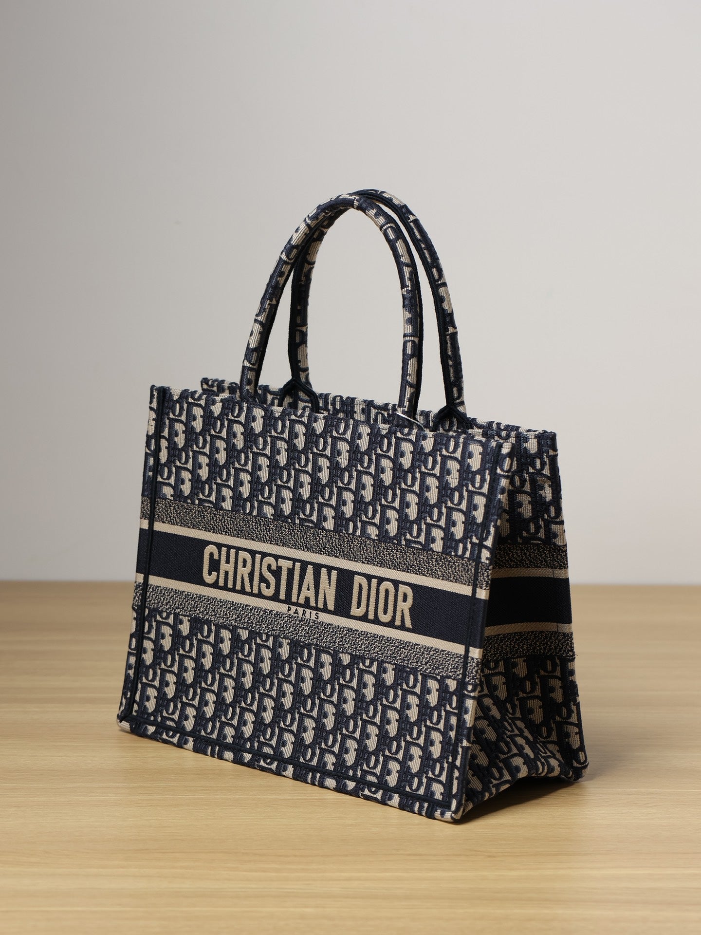 Dior BookTote Tote bag(Medium Size)