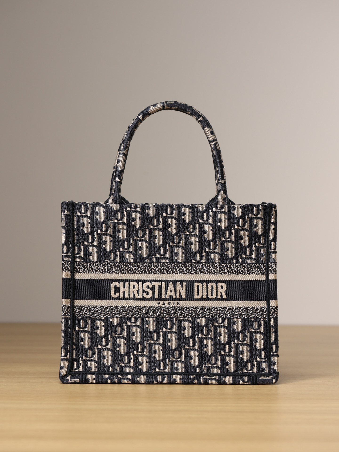 Dior BookTote Tote bag(Small Size)