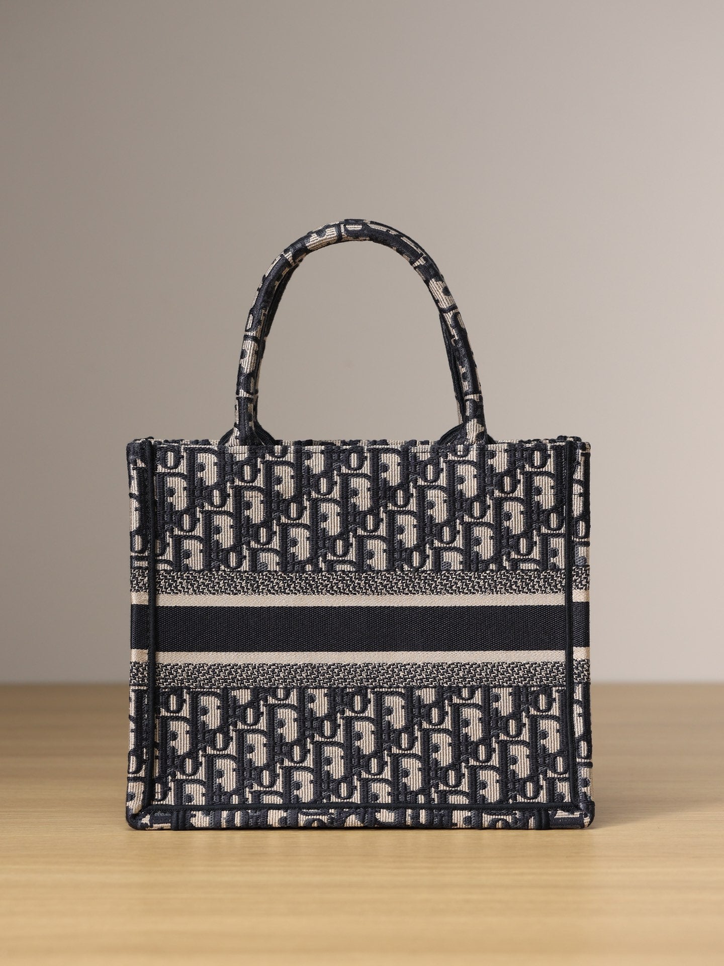 Dior BookTote Tote bag(Small Size)
