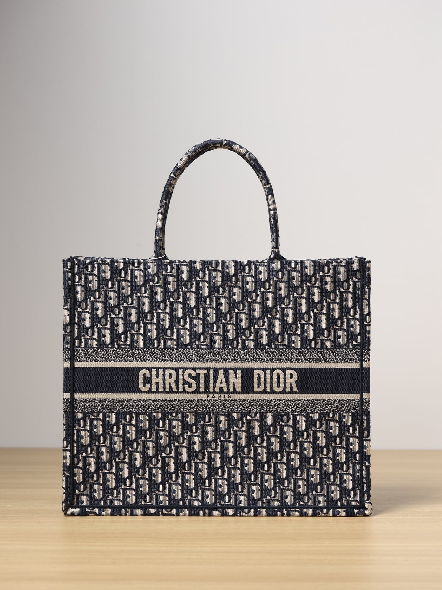 Dior BookTote Tote bag( Large Size)