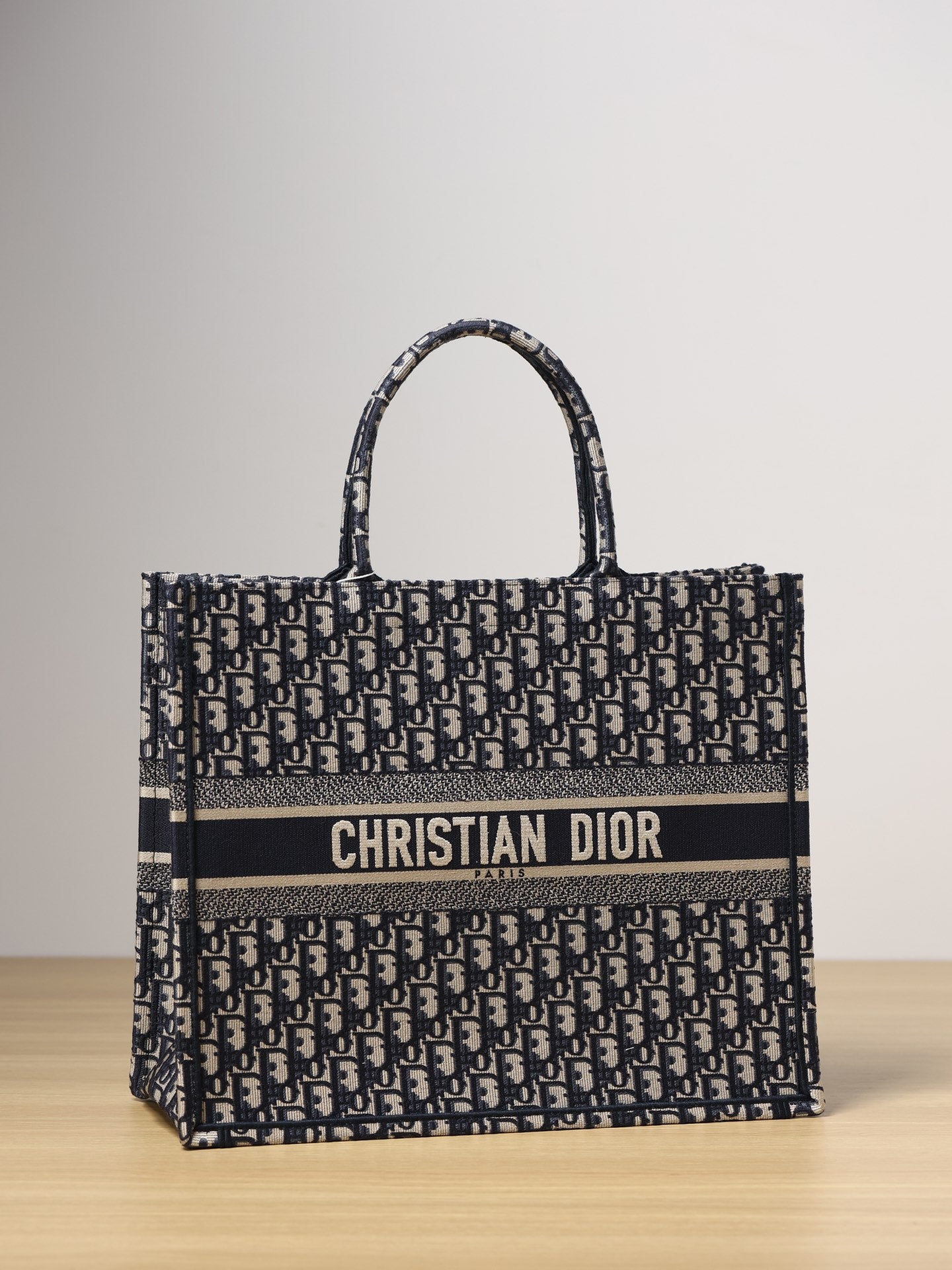 Dior BookTote Tote bag( Large Size)