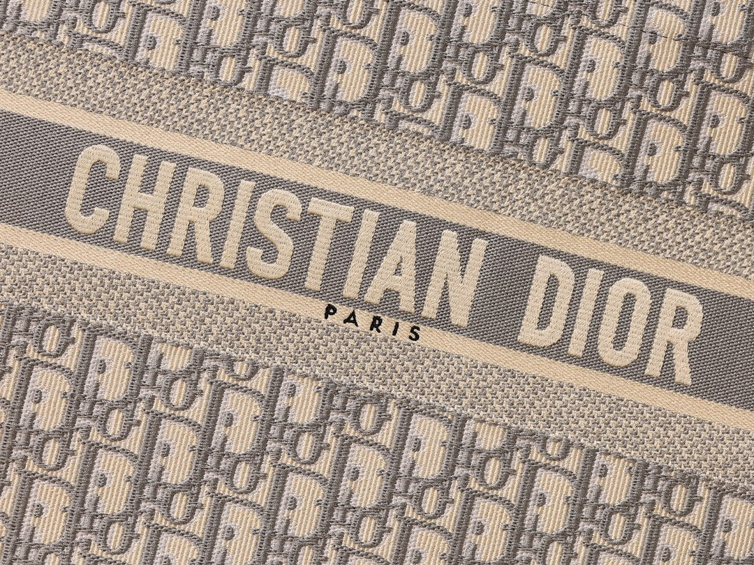 Dior BookTote Tote bag(Medium Size)