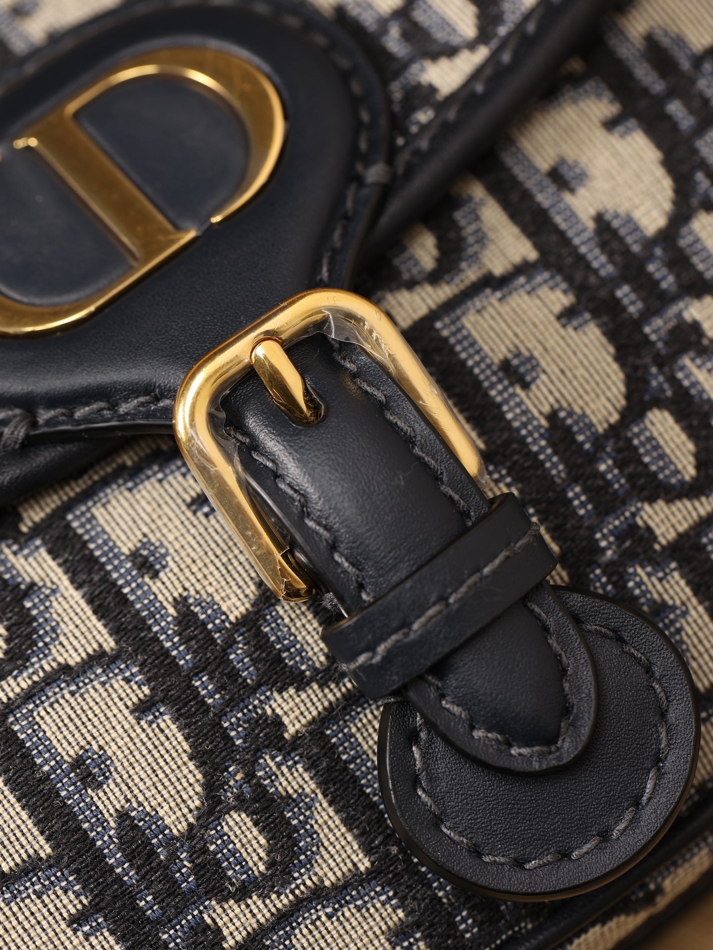 Dior Bobby Crossbody bag(Small Size)