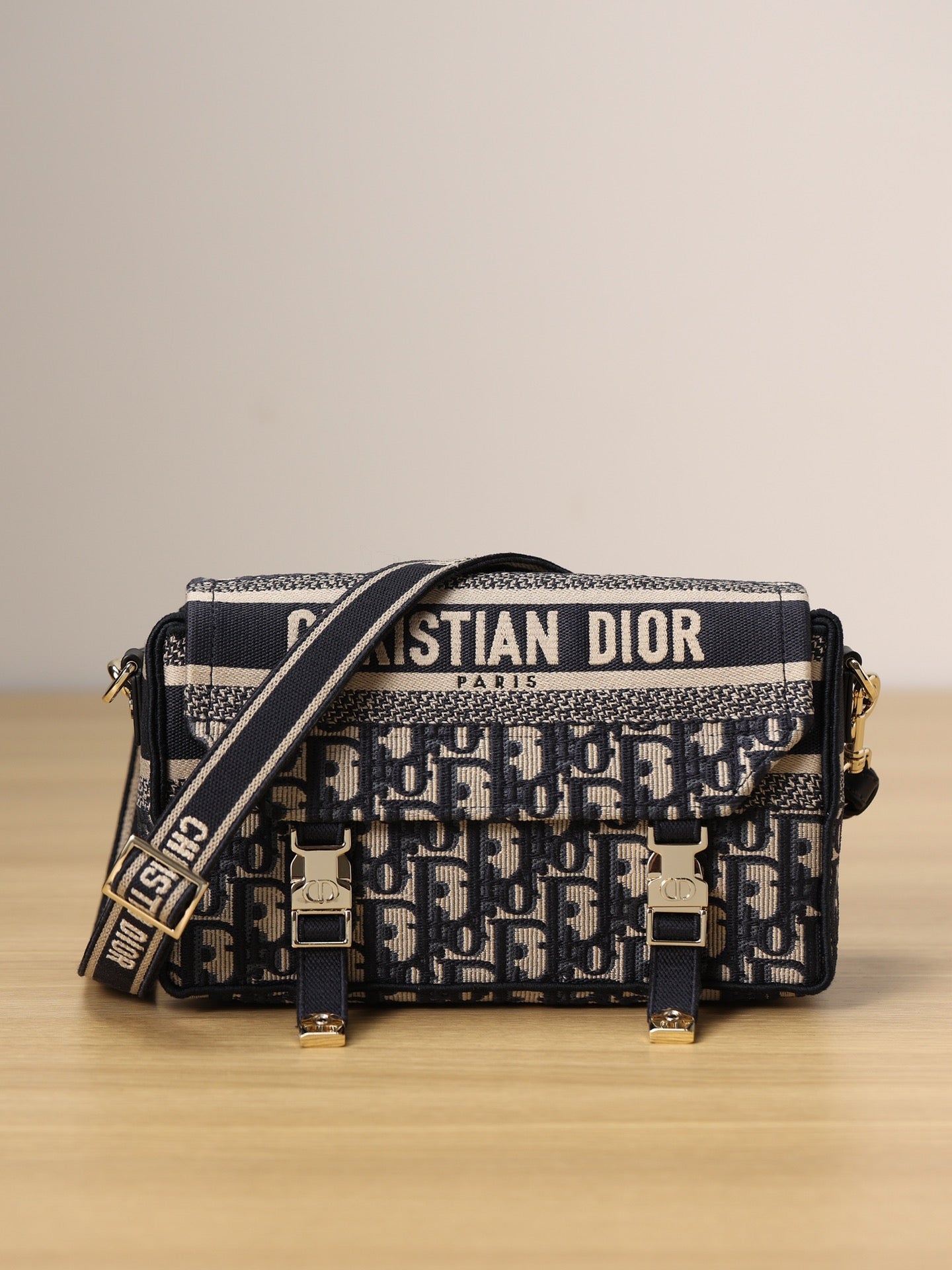 Dior Camp Messenger bag(Small Size)