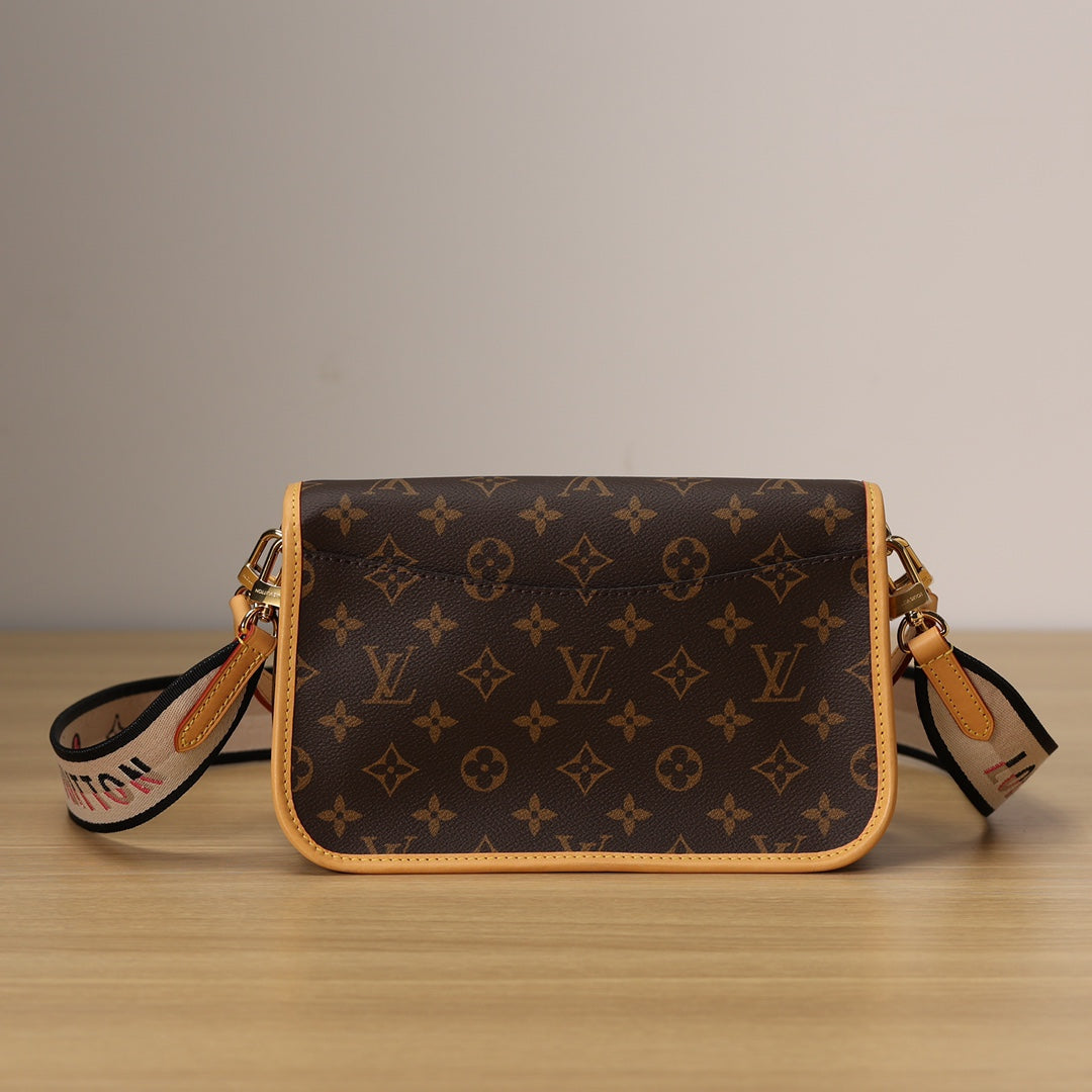 LV Diane PM Shoulder bag