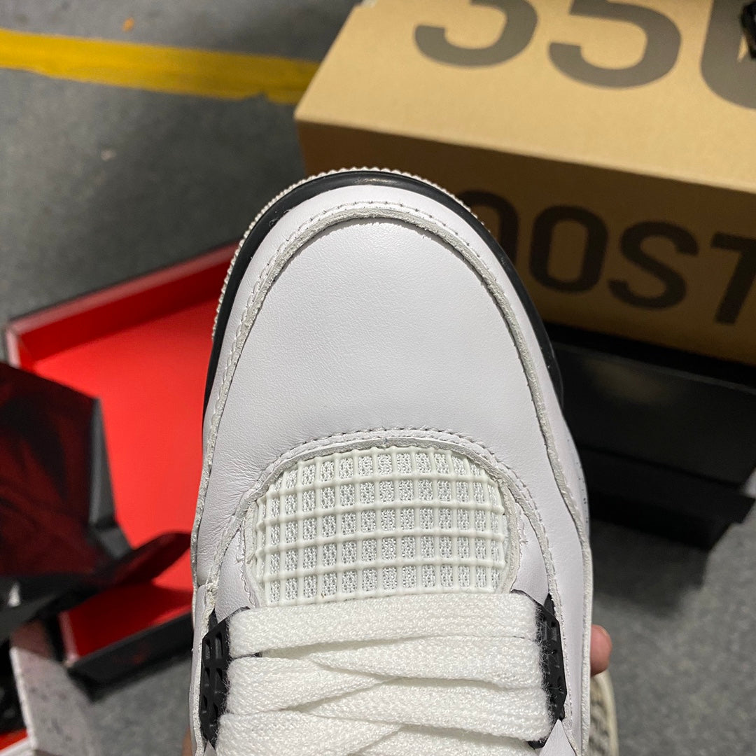 i8 Batch-Air Jordan 4 “White Cement”