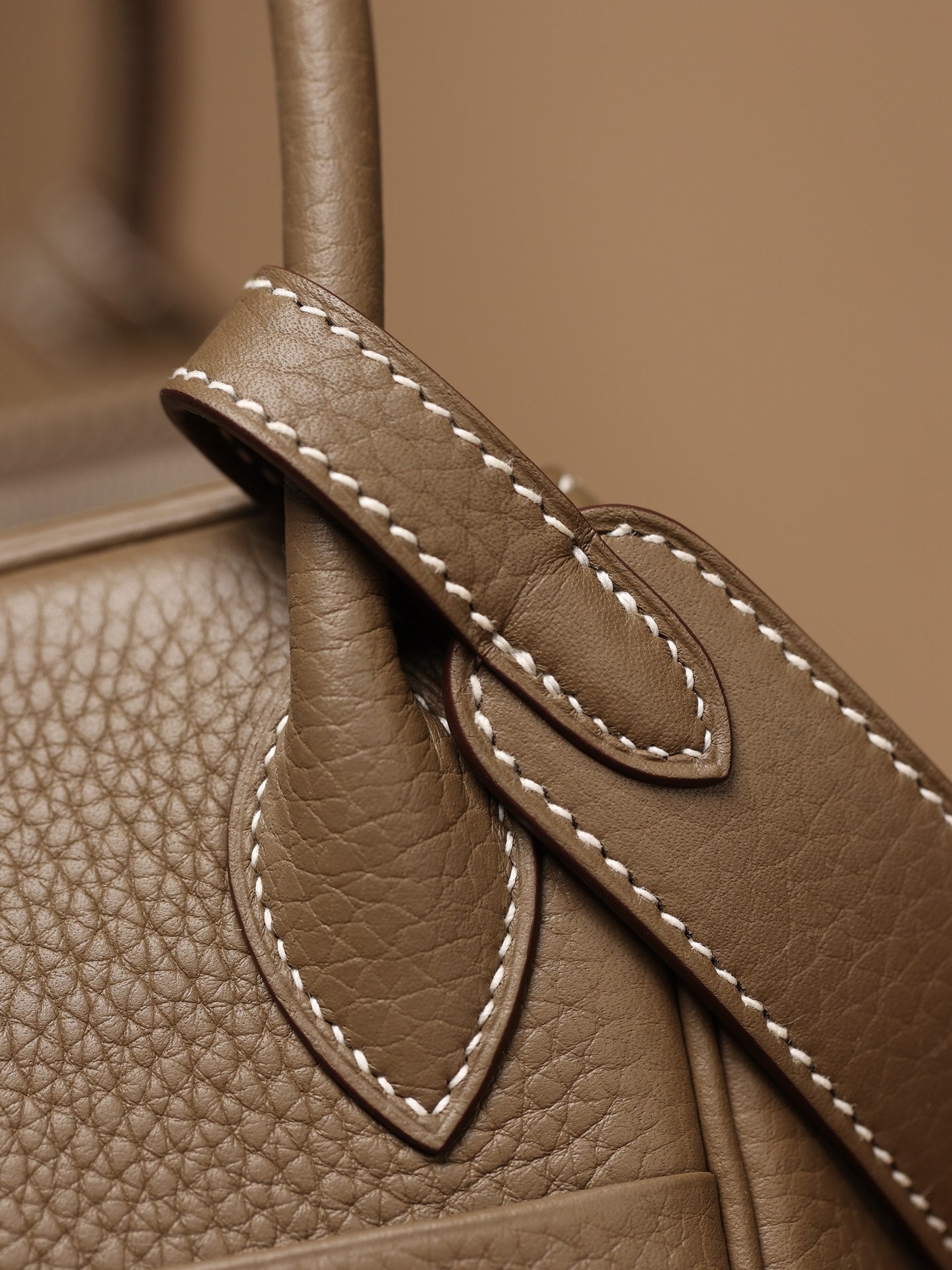 Hermès Lindy 26 Shoulder bag